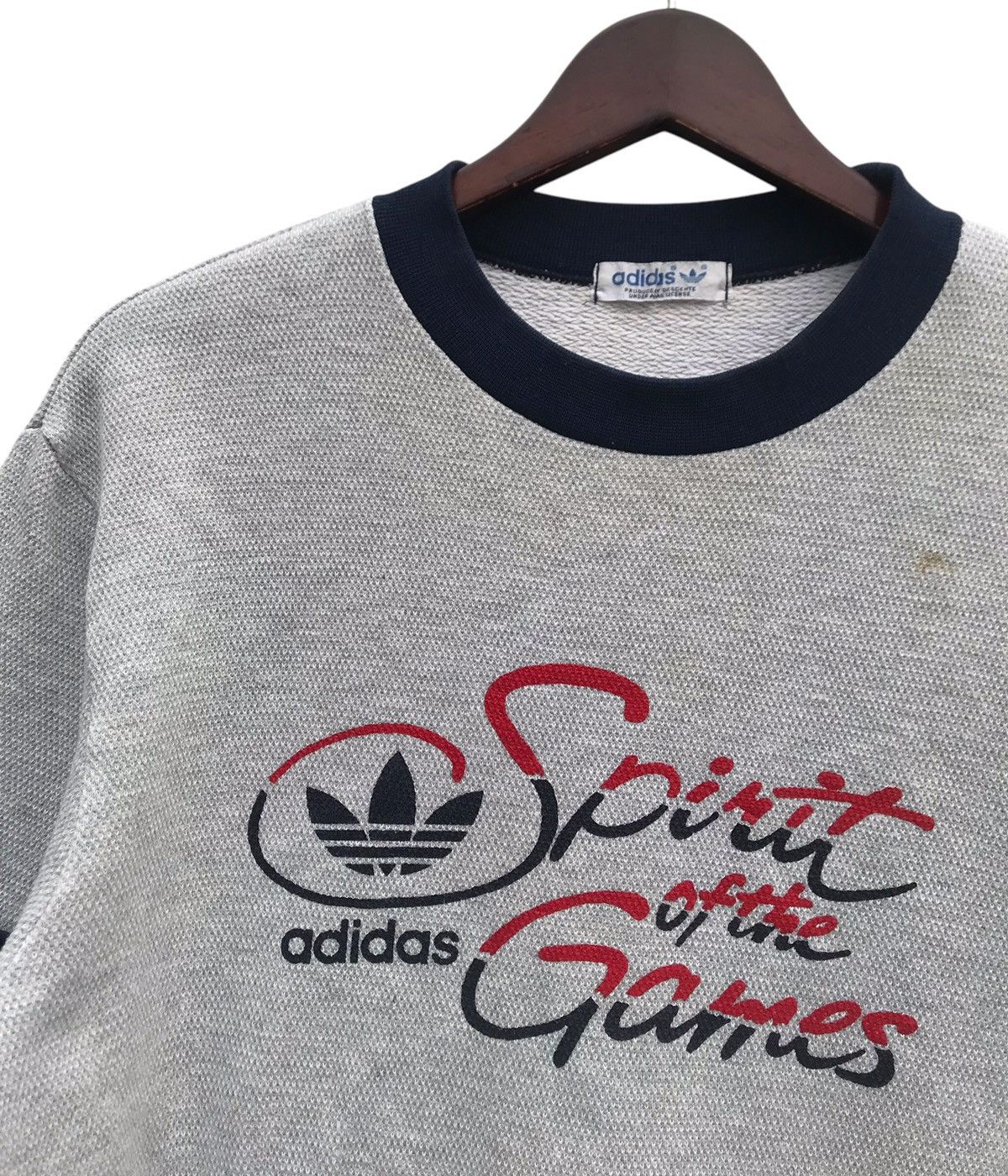 Vintage Vintage 90s Adidas Japan Sweatshirt ( STAINS ) Size US M / EU 48-50 / 2 - 3 Thumbnail