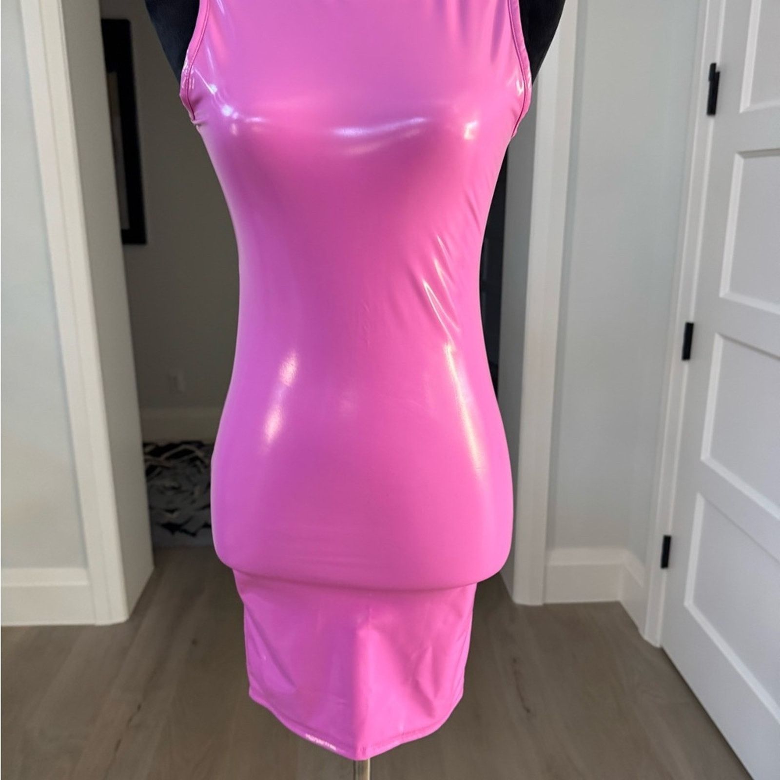 Other Vibrant Hot Pink Sleeveless Mini Vinyl Latex Dress size XS Size XS / US 0-2 / IT 36-38 - 4 Thumbnail
