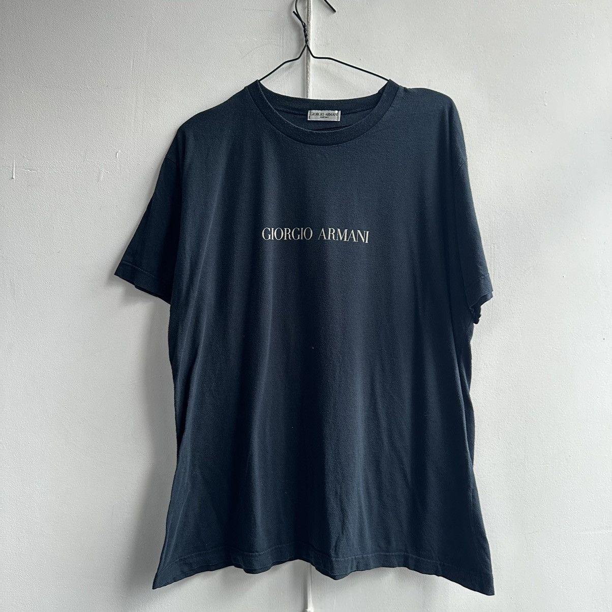 Emporio Armani Vintage giorgio Armani big logo T-Shirt Size US L / EU 52-54 / 3 - 10 Thumbnail