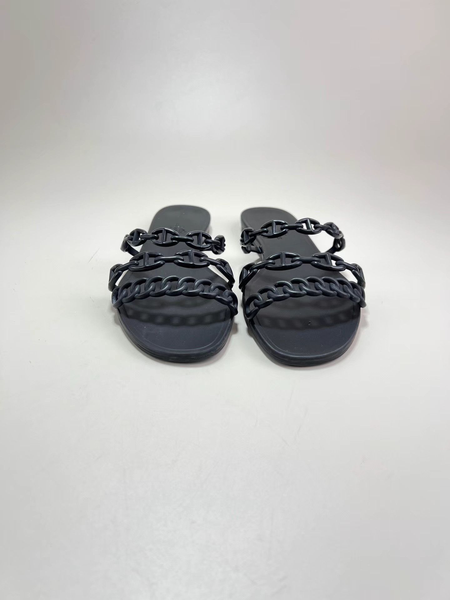Hermes HERMES Black Chaine d'Ancre Chain Slide Sandals Size US 7 / IT 37 - 2 Thumbnail