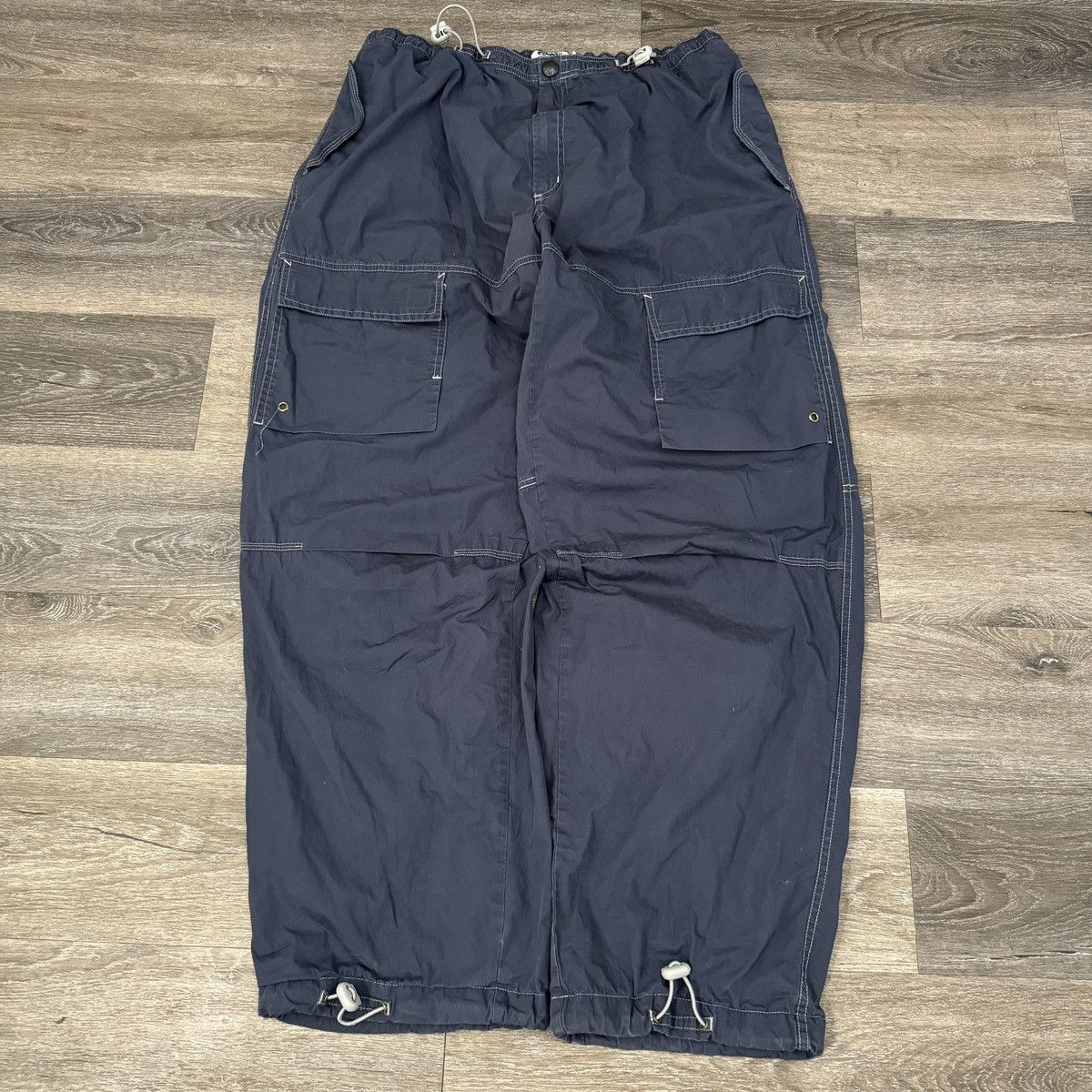 JNCO × Old Navy × Vintage Crazy Vintage y2k Old navy baggy parachute cargo pants Size US 34 / EU 50 - 1 Thumbnail