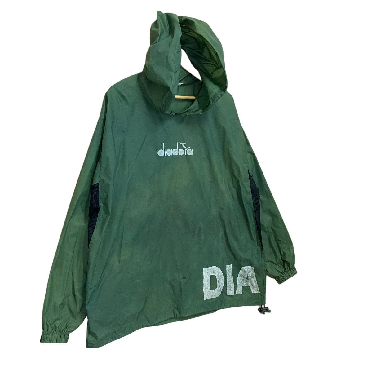 Diadora VINTAGE DIADORA X ISSEY MIYAKE SUNFADED JACKET Size US XL / EU 56 / 4 - 2 Thumbnail