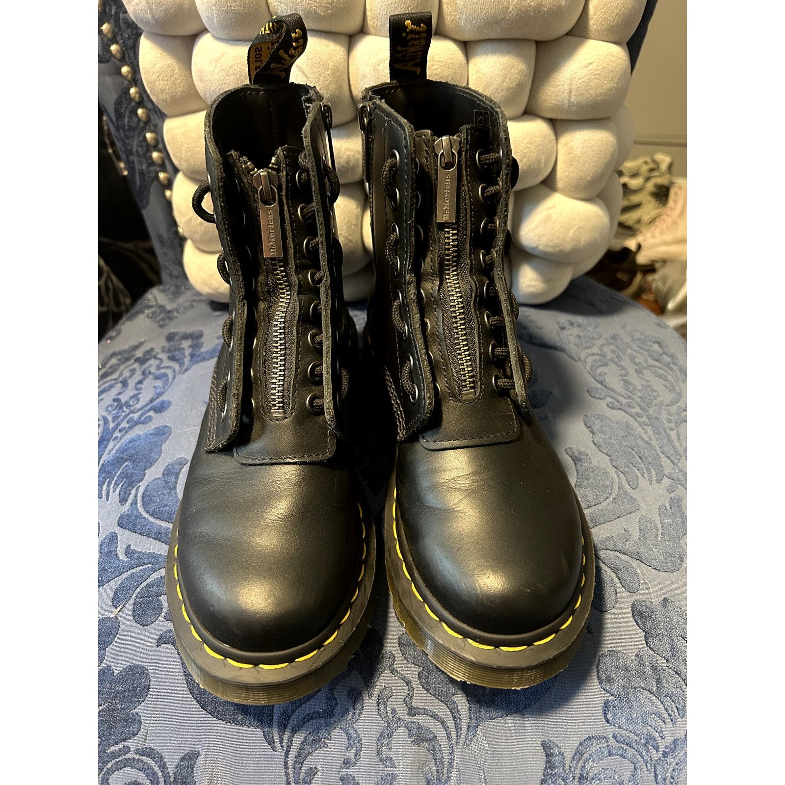 Dr. Martens Dr Martens Sinclair Front Zip Black size 6/EU 37 Size US 6 / IT 36 - 3 Thumbnail