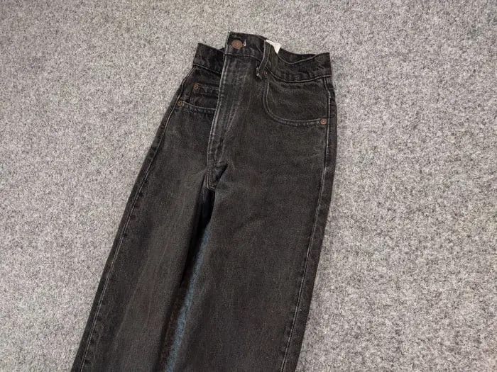 Levi's Vintage 90's levis 550 Black Denim mom Jeans Made in USA Size US 32 / EU 48 - 4 Thumbnail