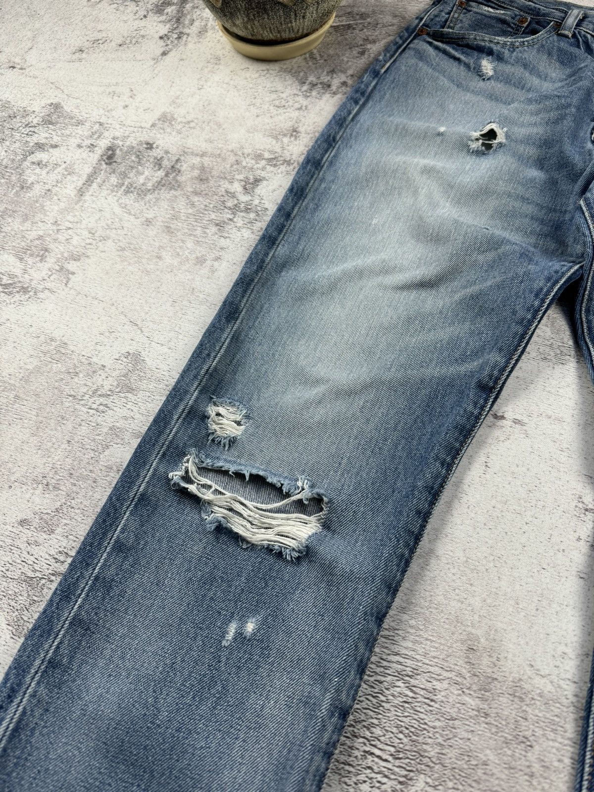 Levi's Vintage Levis 501 Distressed Y2K Avant Garde Pants Jeans Size US 30 / EU 46 - 4 Thumbnail