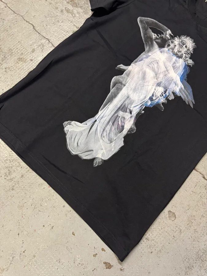 Givenchy 2010s Givenchy Fallen Angel Black T-Shirt by Riccardo Tisci Size US S / EU 44-46 / 1 - 5 Thumbnail