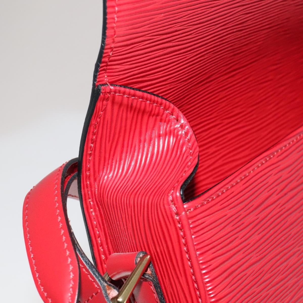 Louis Vuitton LOUIS VUITTON Epi Saint Cloud GM Shoulder Bag Red M52197 Size ONE SIZE - 13 Thumbnail