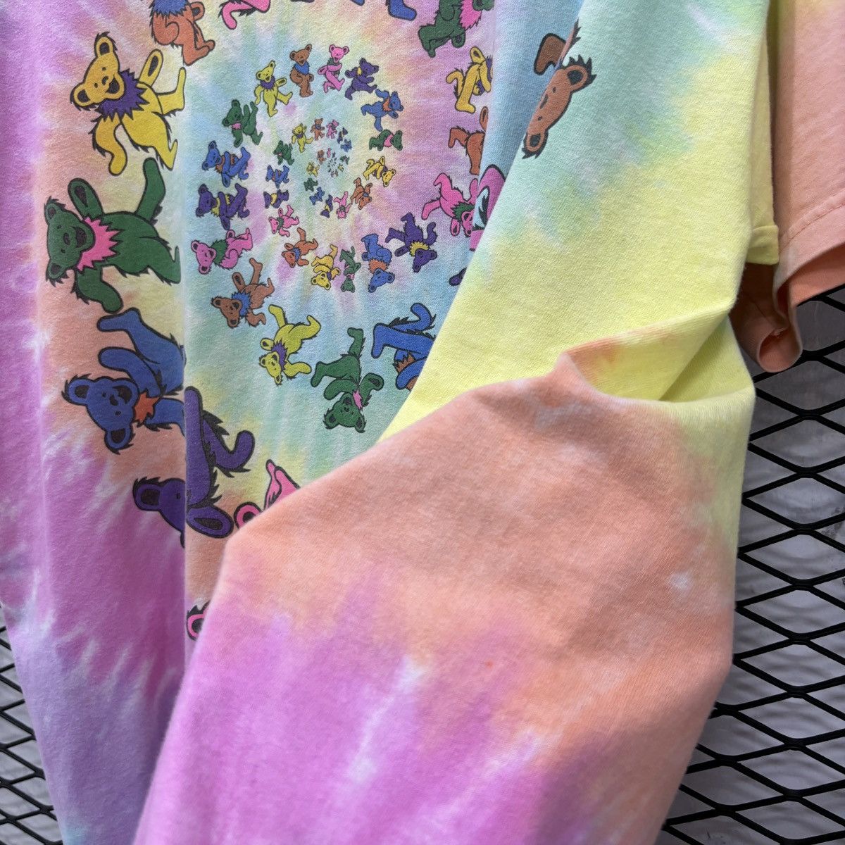 Grateful Dead × Liquid Blue Liquid Blue x Grateful dead 1997 Size US M / EU 48-50 / 2 - 5 Thumbnail