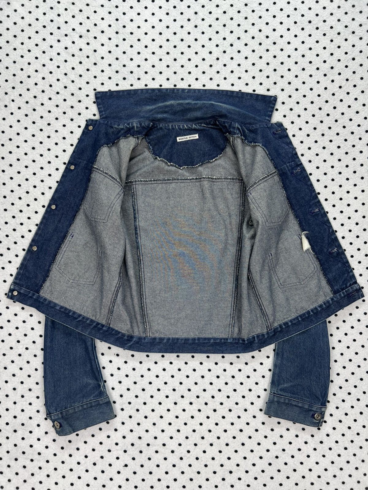 Japanese Brand Vintage Bustle Ditch Dirty Distressed Denim Jacket Size US XXS / EU 40 - 7 Thumbnail