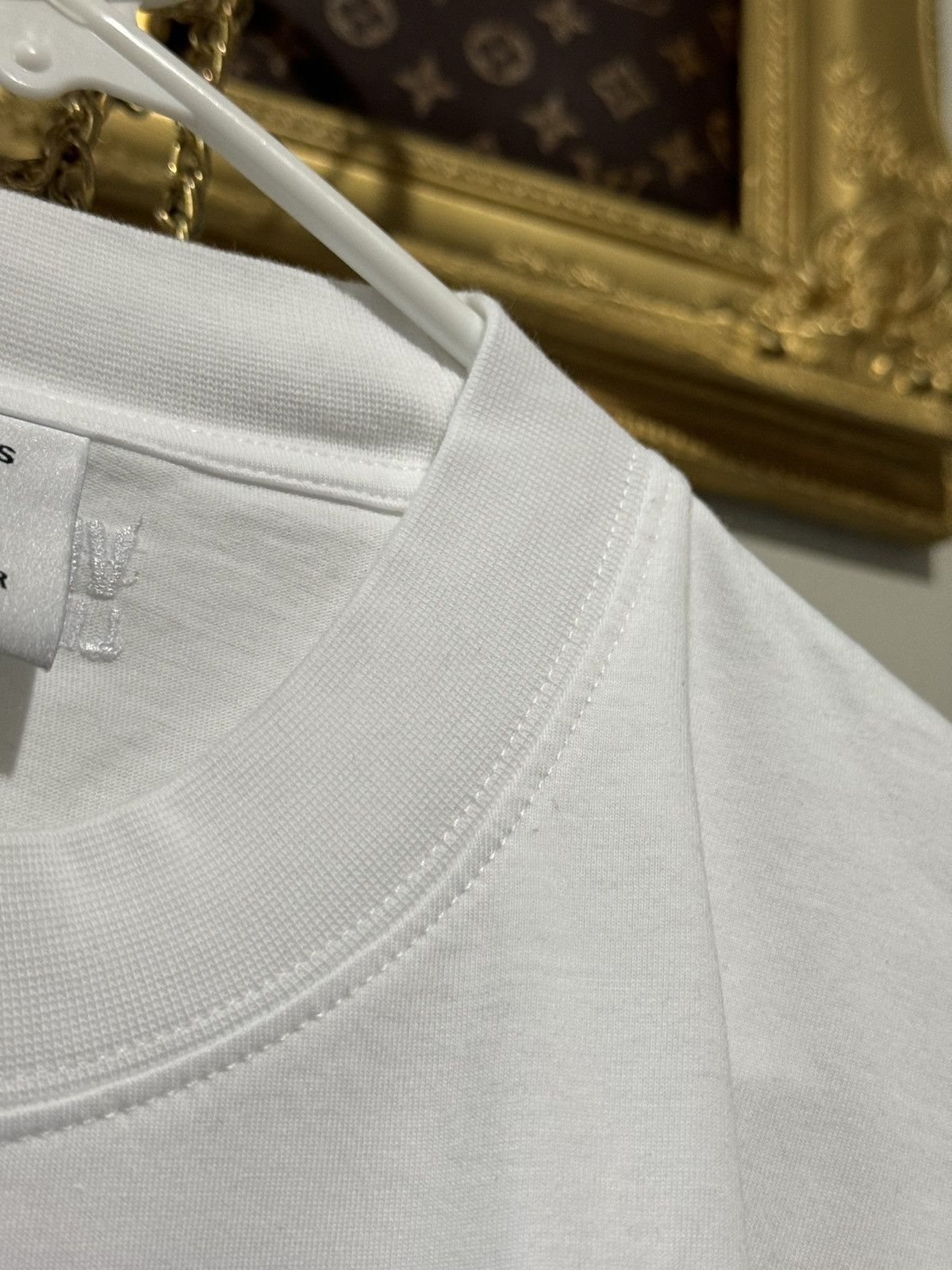 Vetements Vetements White Rainbow Translation Tee Medium Size US M / EU 48-50 / 2 - 12 Thumbnail