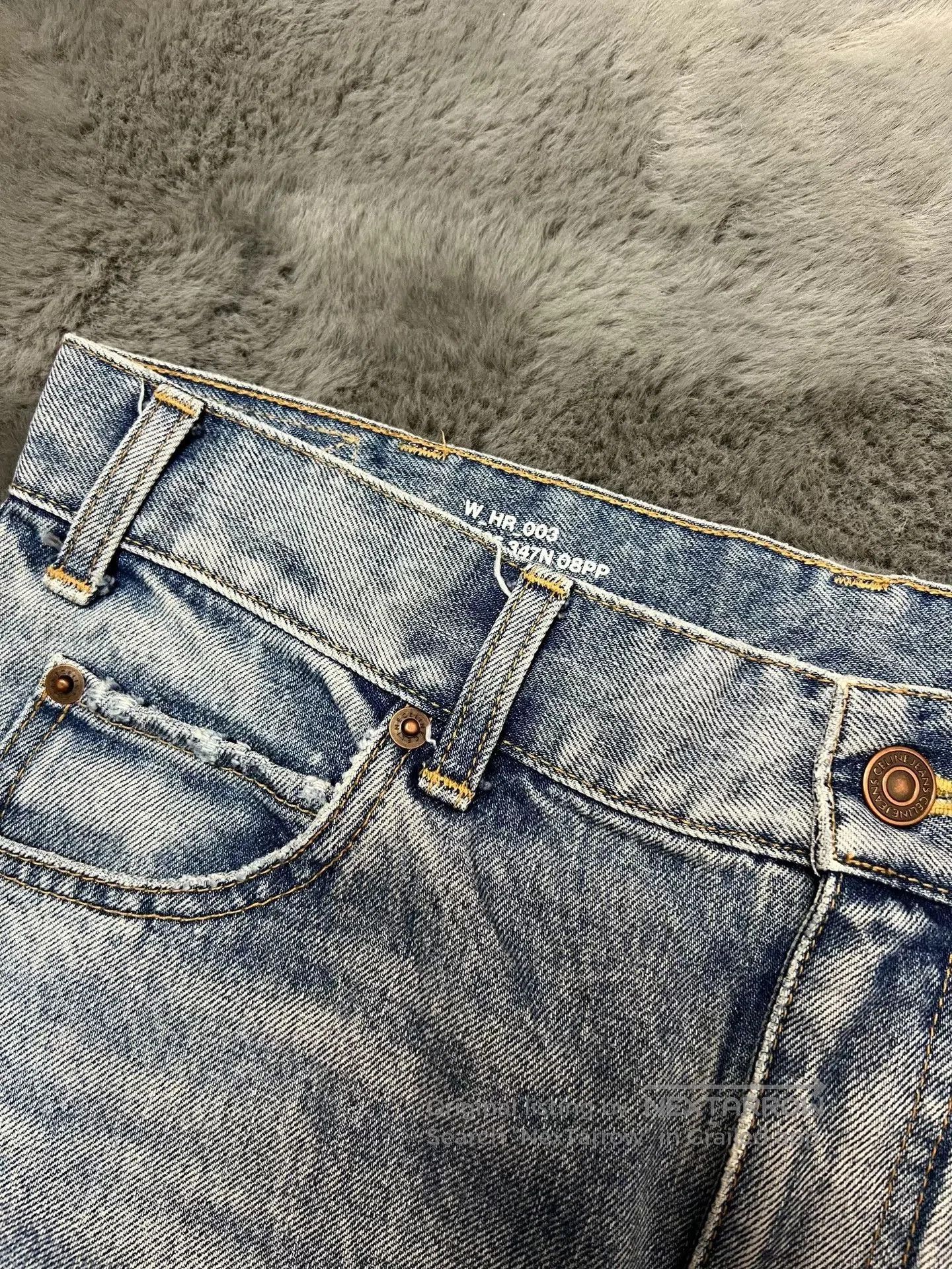 Celine Celine Light Blue Straight Carrot Jeans. Size 30" / US 8 / IT 44 - 3 Thumbnail