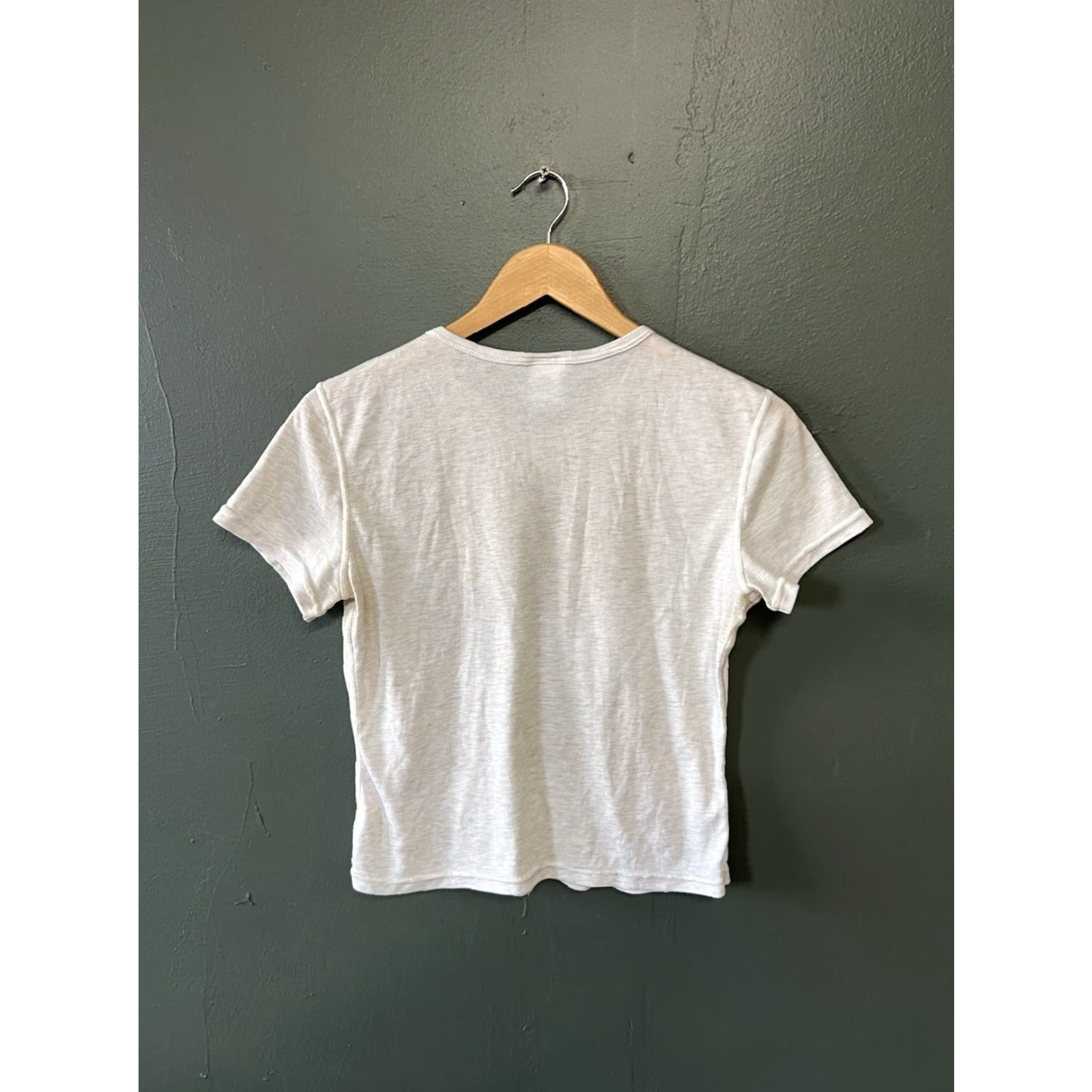 Patagonia Patagonia Capilene Womens Gray Short Sleeve V-Neck Knit T-Shirt Medium Size M / US 6-8 / IT 42-44 - 2 Thumbnail
