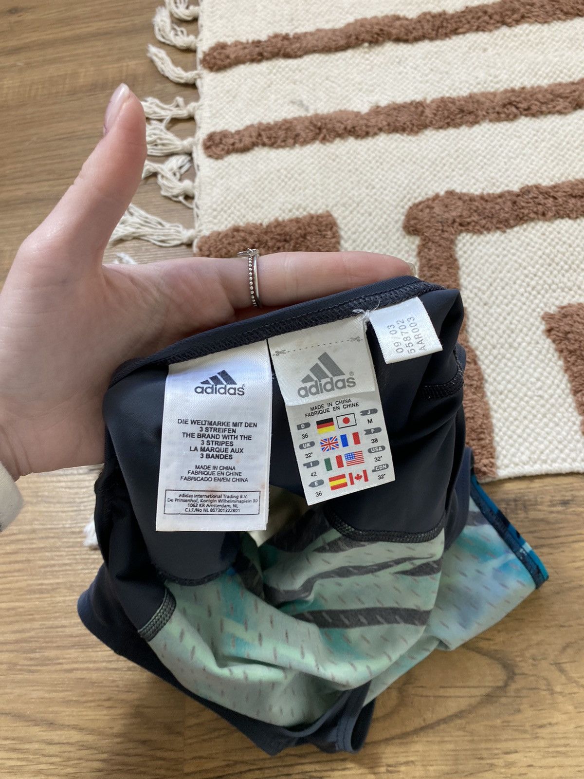 Adidas VINTAGE RARE ADIDAS 00s STYLE SWIMSUIT Size ONE SIZE - 5 Thumbnail