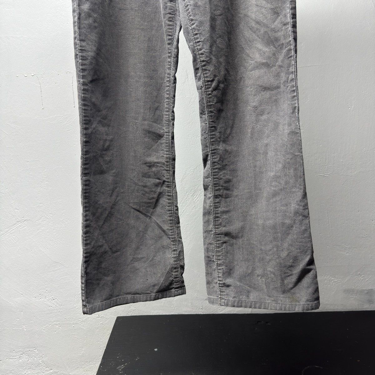 Vintage Low Rise Thrashed Faded Distressed Corduroy Pants ERD Grunge Size US 32 / EU 48 - 3 Thumbnail