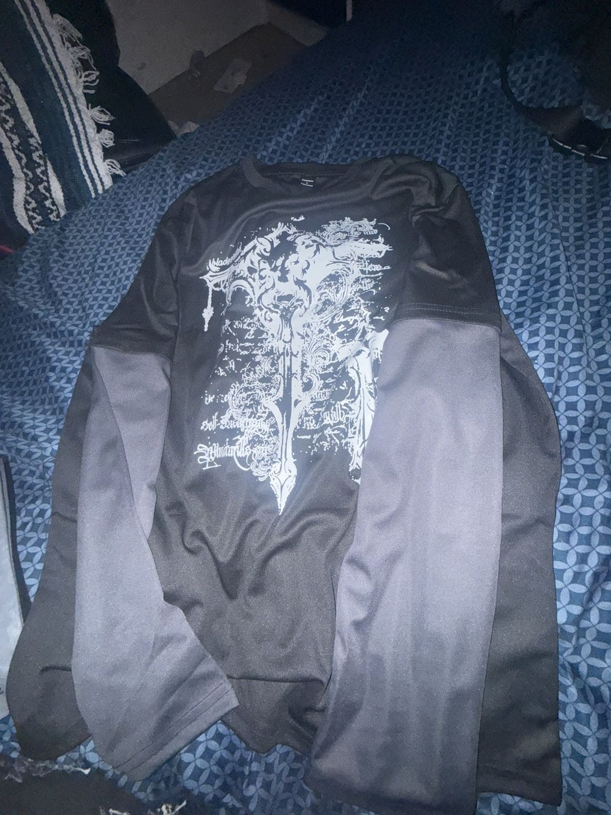 Dark Seas Division DarkNess gothic style long-sleeve Size US L / EU 52-54 / 3 - 2 Thumbnail