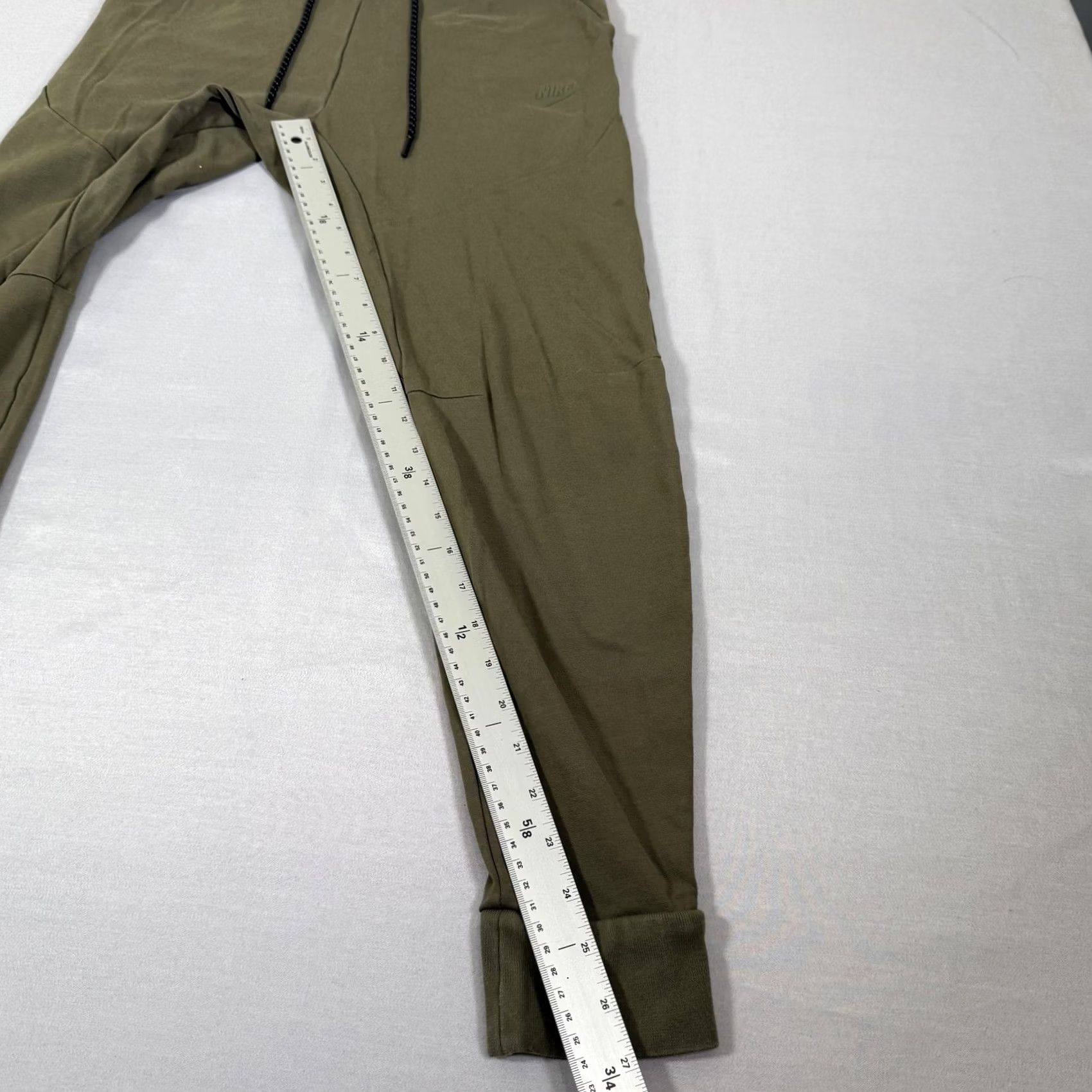 Nike Nike Tech Fleece Jogger Pants Men Small Green Athletic Slim Knit with Pockets Elastic Waist Size US 29 - 5 Thumbnail