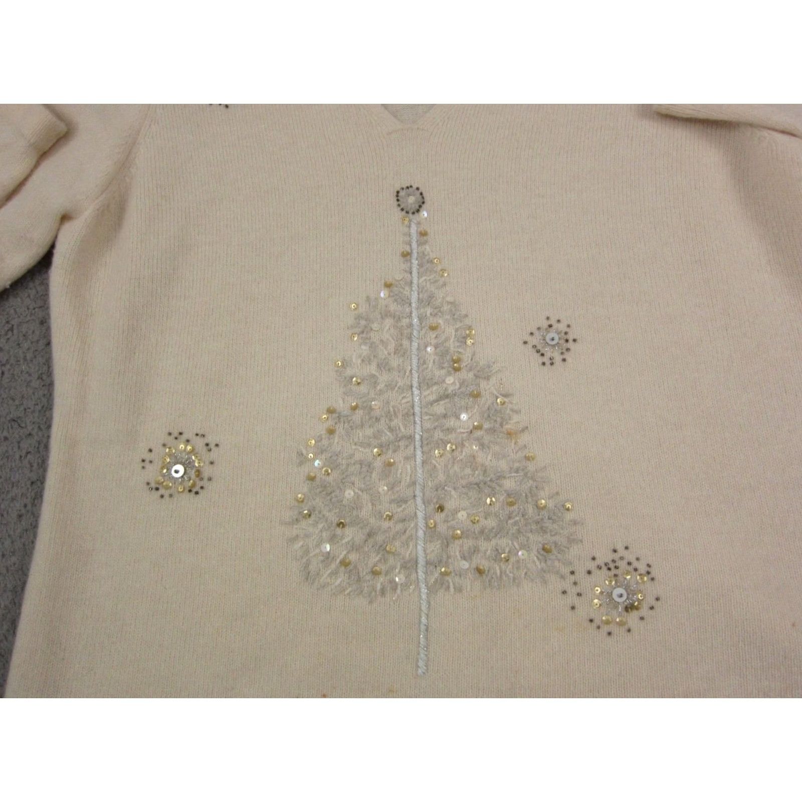 Orvis VINTAGE Orvis Sweater Womens Large Creme Christmas Tree Lambswool Sequins Angora 90s Size L / US 10 / IT 46 - 2 Thumbnail