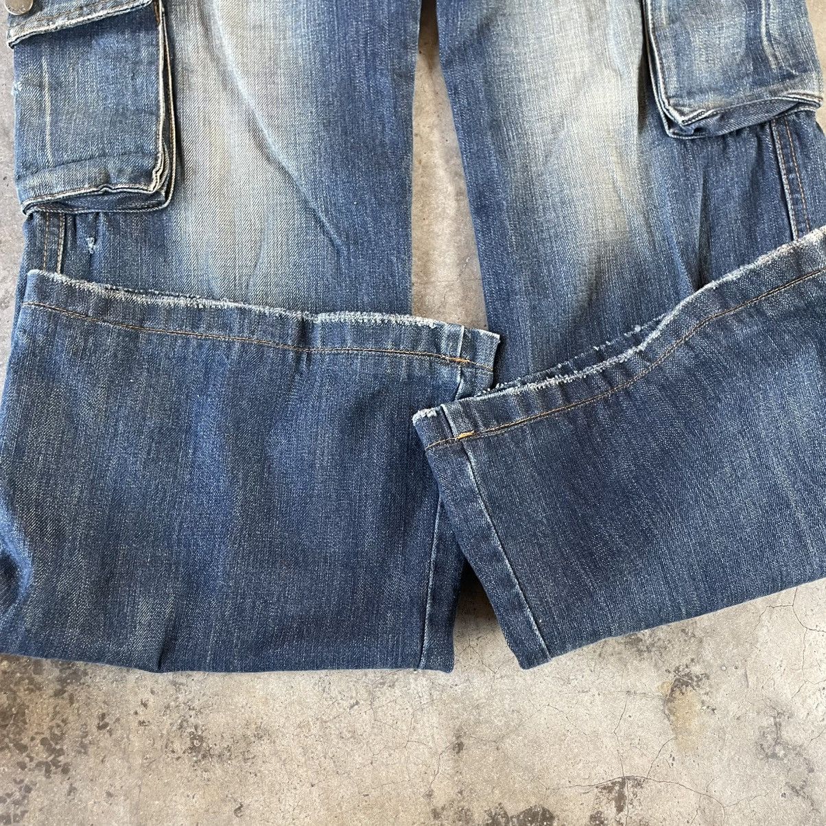 Designer × Marc Jacobs 🔥Marc Jacobs 8 Pocket Stoned Wash Flare Women Distress Jeans Size 31" - 7 Thumbnail