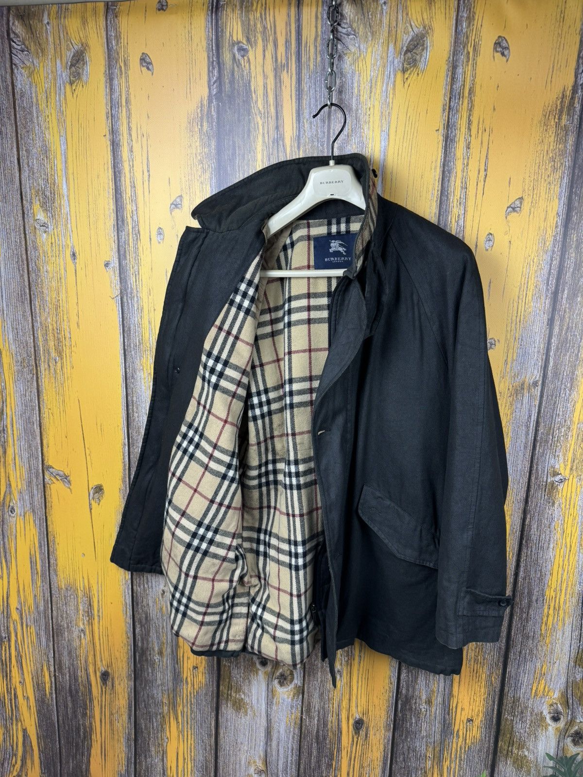 Burberry Burberry London Wax Jacket Archive Vintage Size US L / EU 52-54 / 3 - 10 Thumbnail
