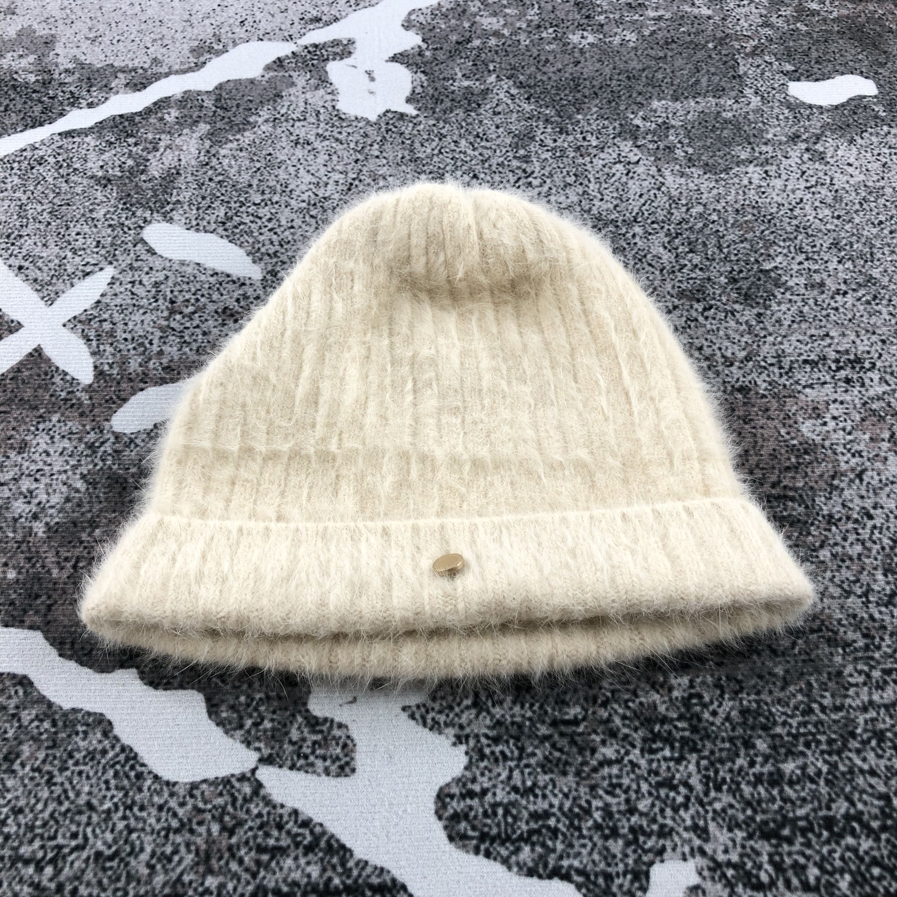 Vintage Unknown Furry Beanie Snowcap Snow Hat B17 Size ONE SIZE - 1 Thumbnail