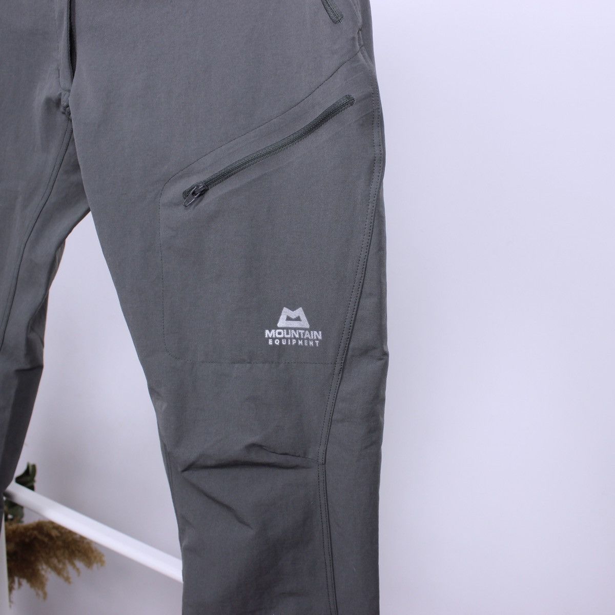 The Mountain The Mountain Joggers Pants Outdoor Size 34" / US 12 / IT 48 - 3 Thumbnail