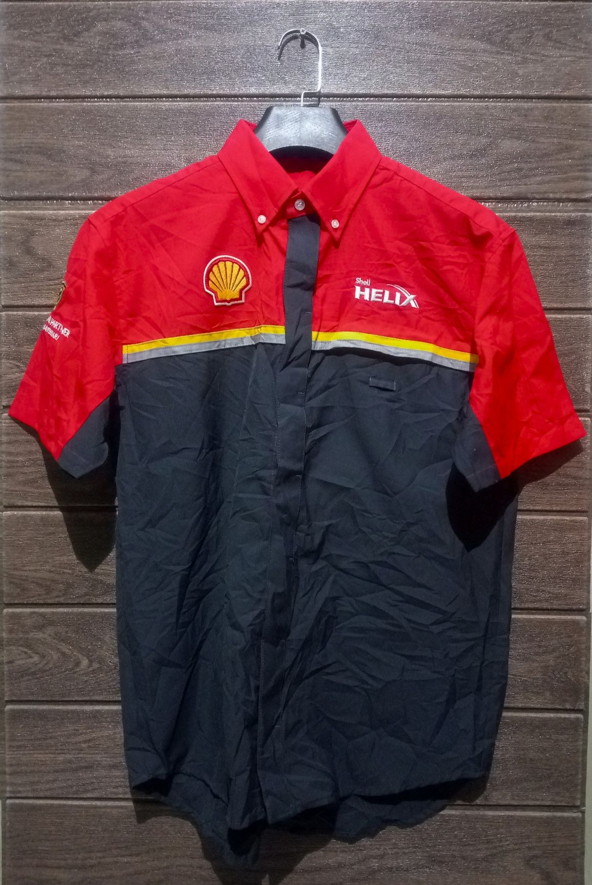 Formula 1 Vtg Ferrari Shell Work Uniform Embroidery Button Up Shirts Size US L / EU 52-54 / 3 - 1 Thumbnail