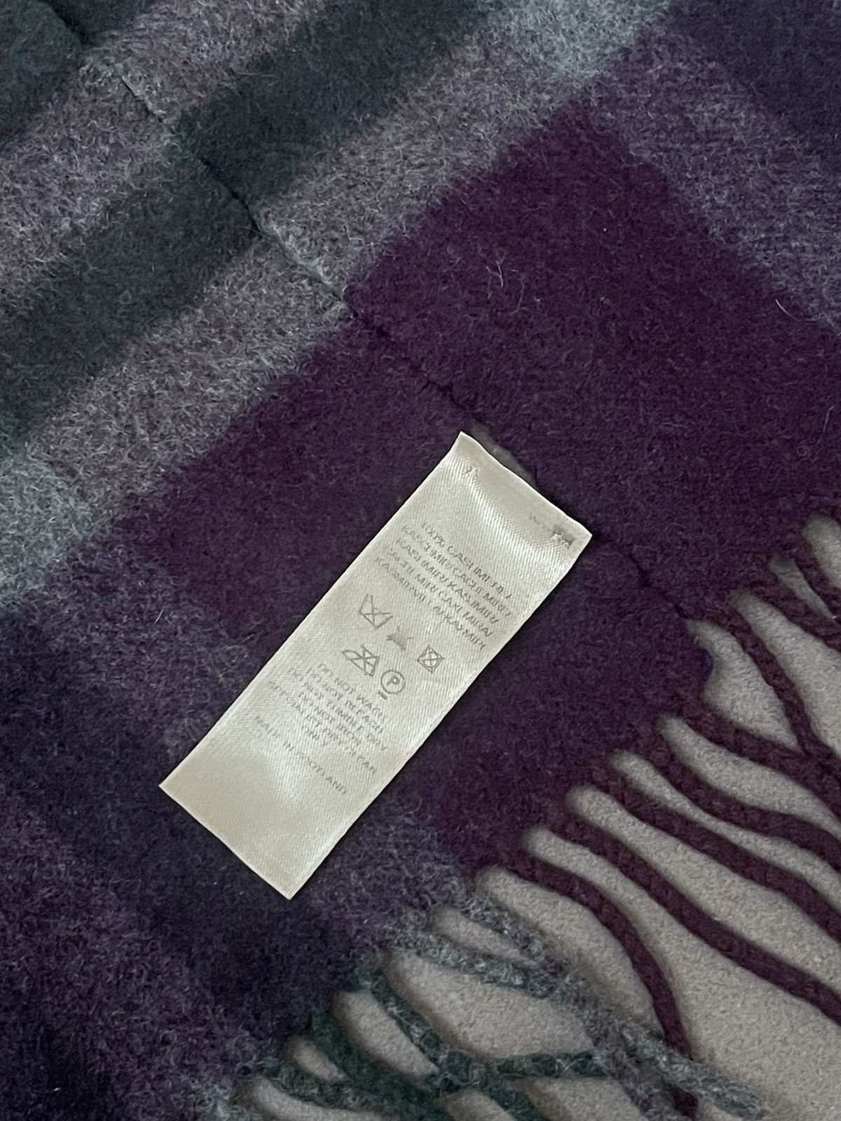 Burberry Burberry Nova Check Checkered Violet Grey Cashmere Scarf Size ONE SIZE - 7 Thumbnail