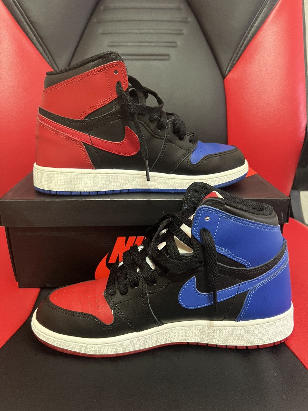 Jordan Brand × Nike Jordan 1 Size US 5 / EU 37 - 2 Thumbnail