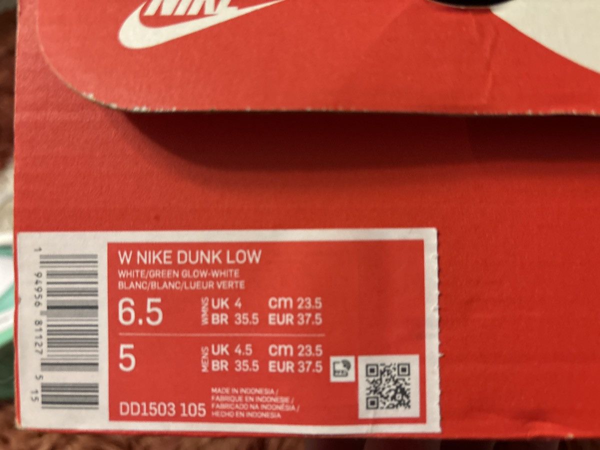 Nike Nike Dunk low “Green Glow” Size US 6.5 / IT 36.5 - 7 Thumbnail