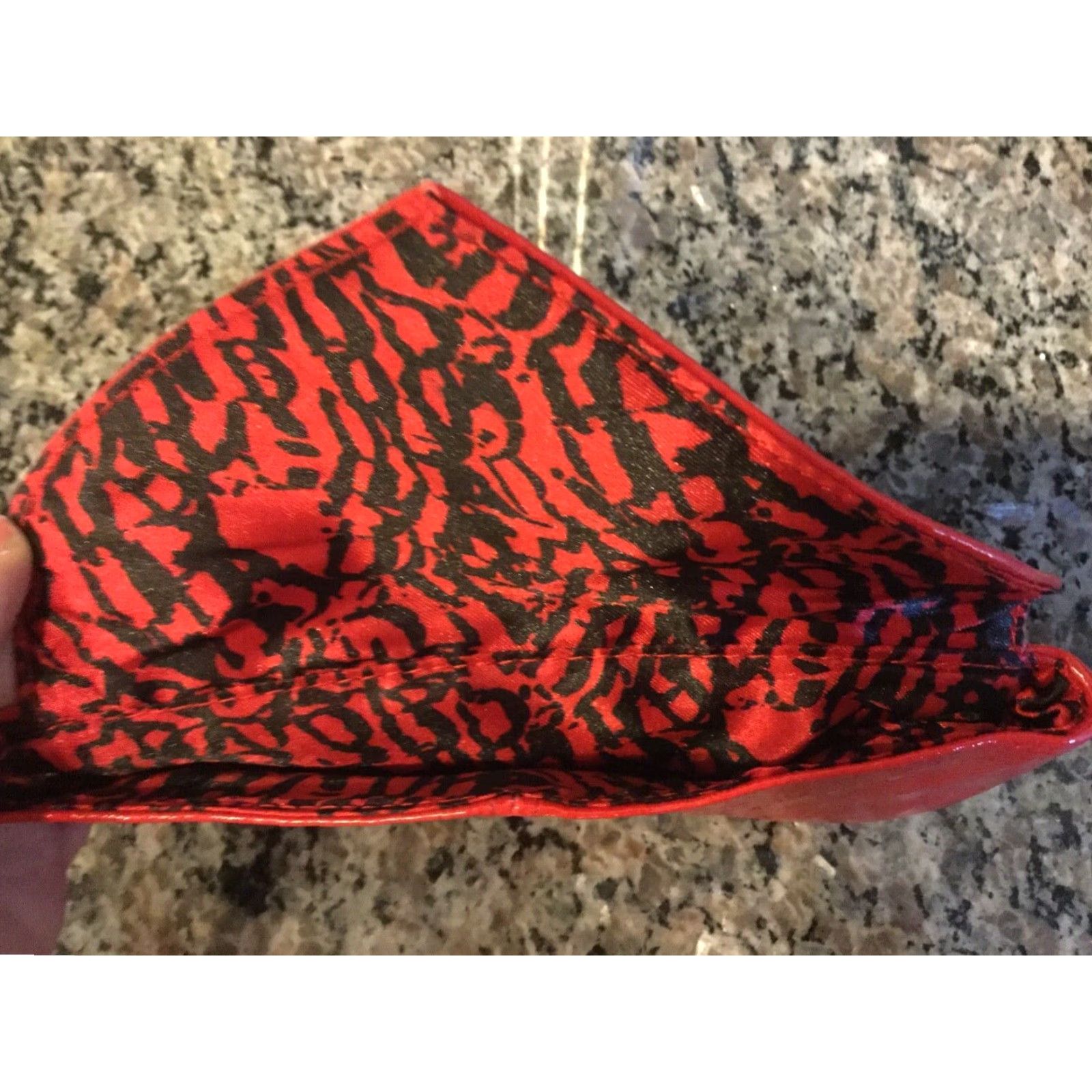 Vintage Mary Kay Metro Chic Red Black Clutch Wallet Bag Patent Leather Size ONE SIZE - 3 Thumbnail