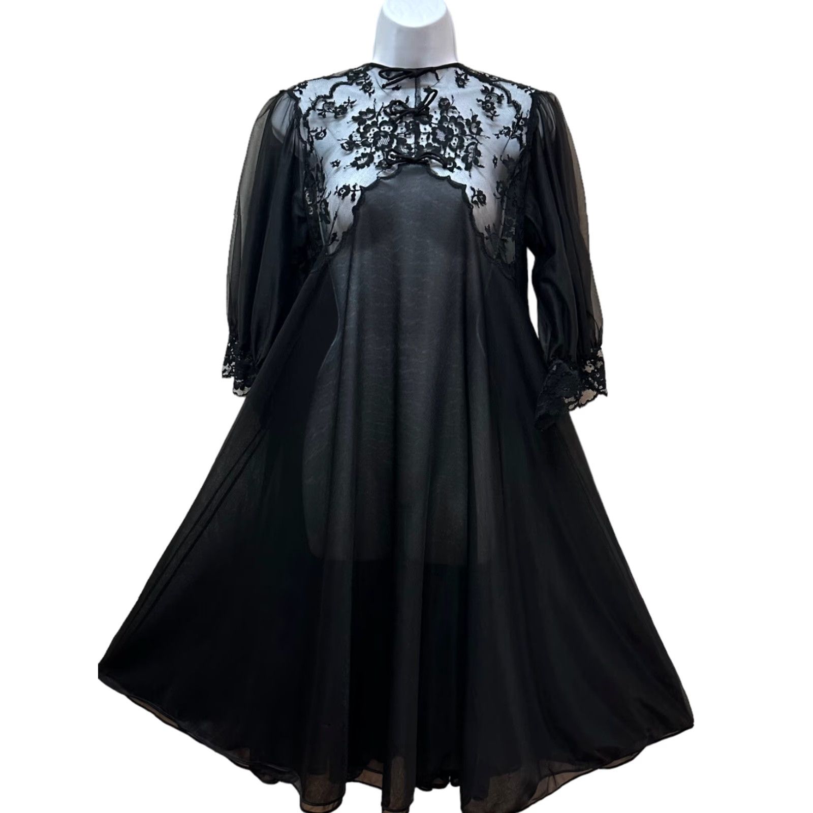 Doublet VINTAGE Eyeful Nightgown Adult M Black Nylon Lace Full Sweep Chiffon Double Layer Size ONE SIZE - 2 Thumbnail