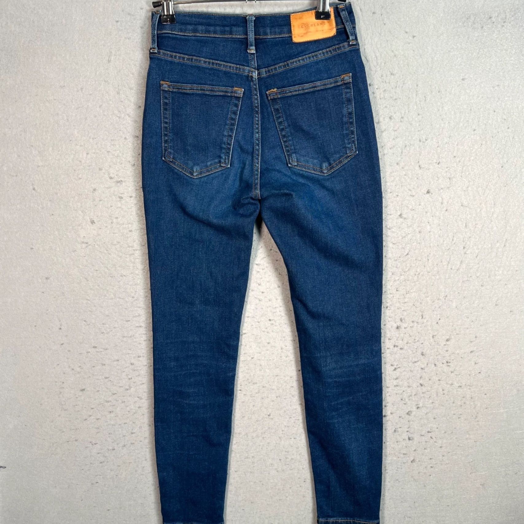 Everlane Everlane Womens Size 24 Ankle High-Rise Skinny Blue Denim Dark Zip 5-Pocket Stretch Regular Inseam 26 Size 42" / US 20 - 2 Thumbnail