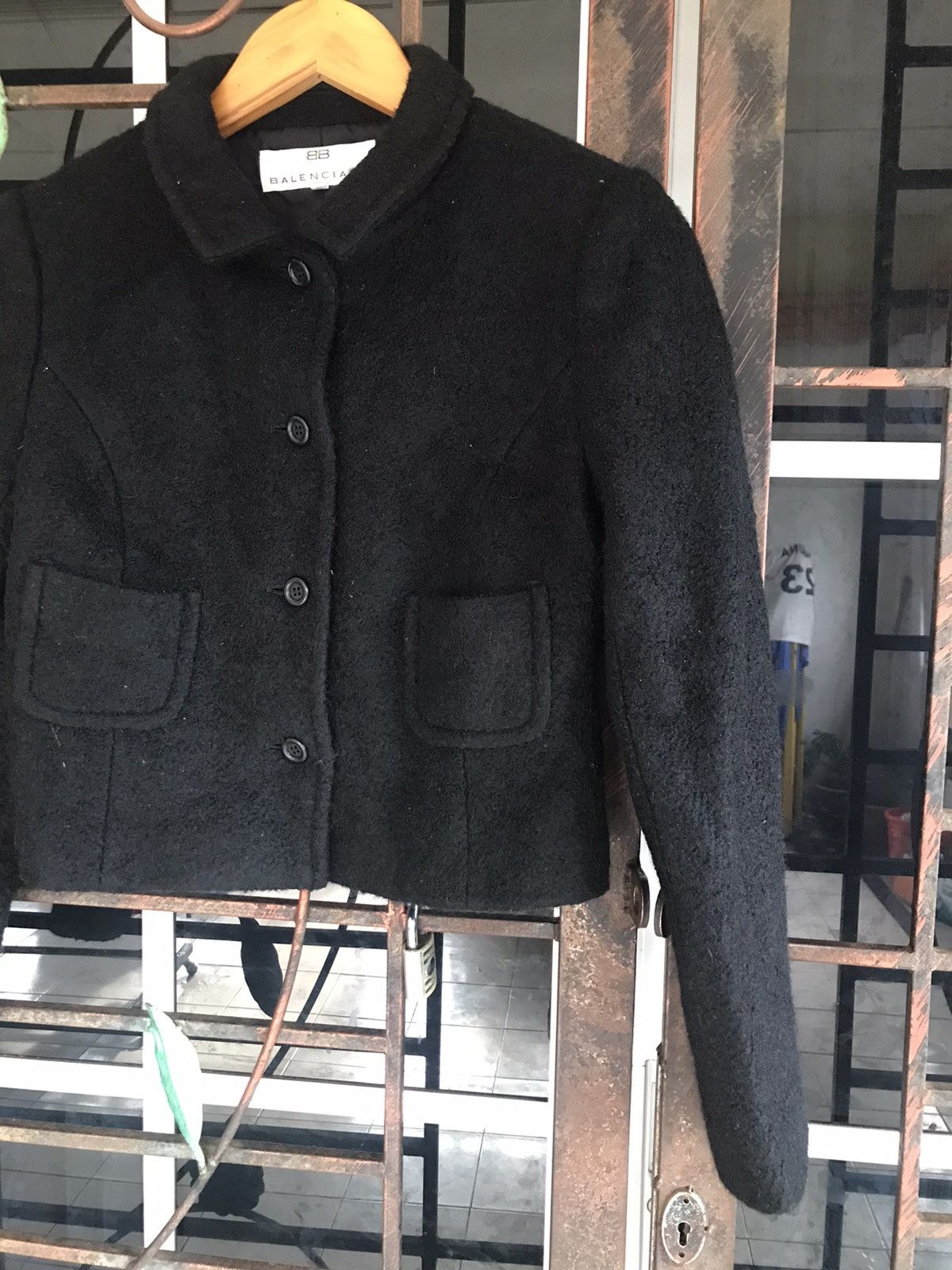 Balenciaga Balenciaga Crop Jacket Size XS / US 0-2 / IT 36-38 - 4 Thumbnail