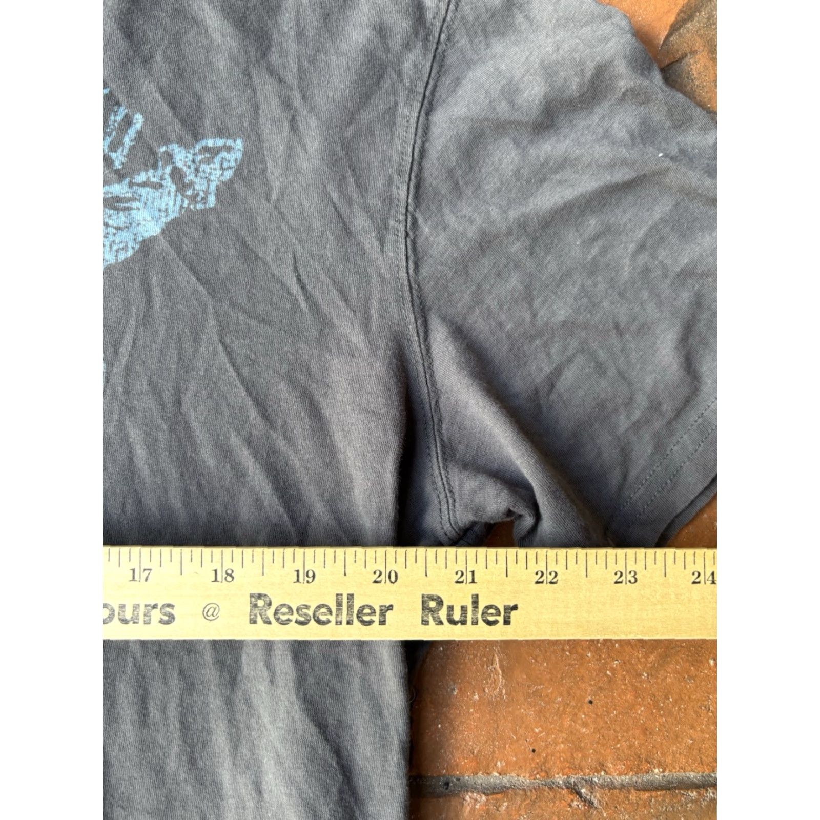 Express VINTAGE Express T-Shirt Grunge Skull Cyber Large Gray Cotton Men XS? Size US L / EU 52-54 / 3 - 4 Thumbnail