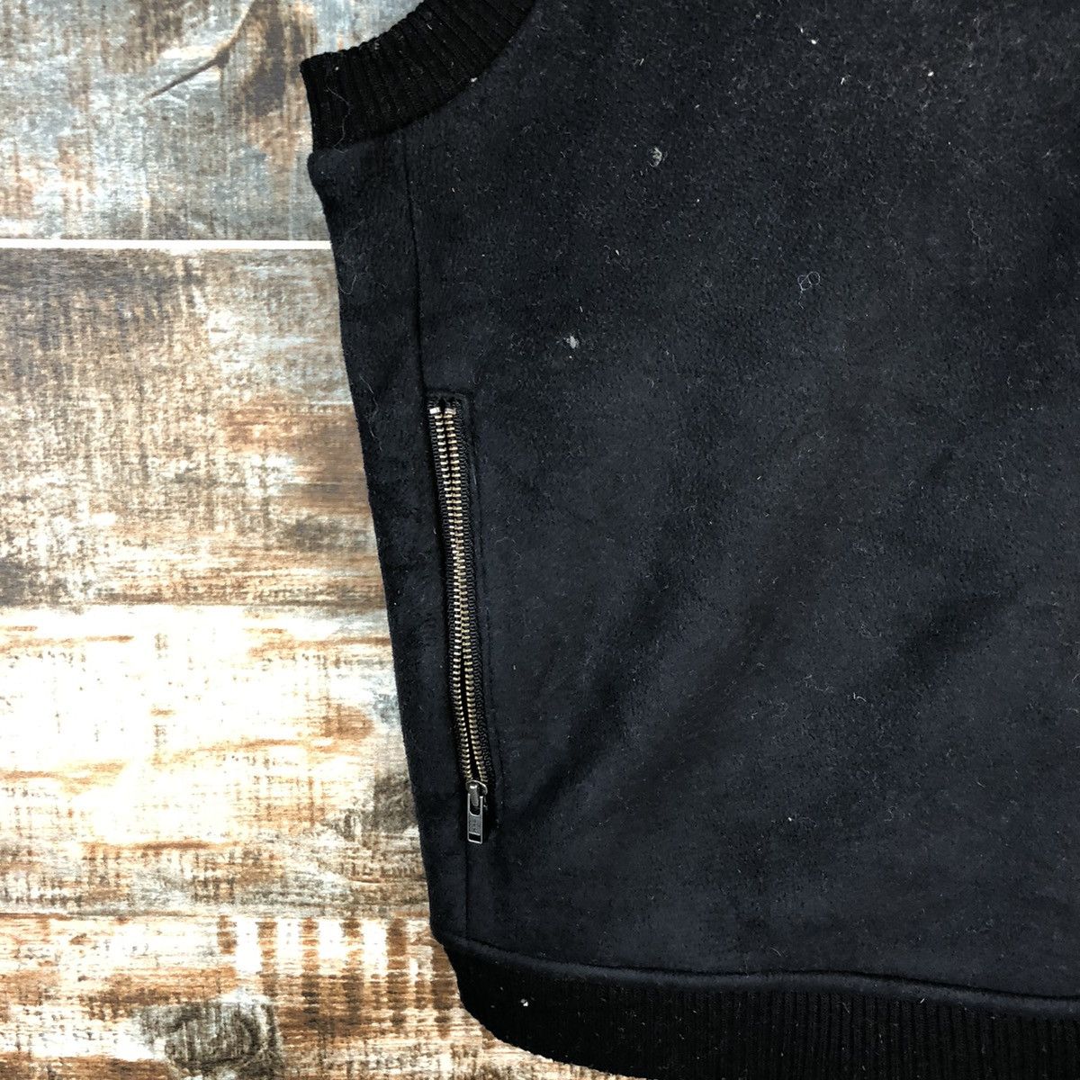 Uniqlo Uniqlo Black vintage fur japan Vest #A2193 Size US M / EU 48-50 / 2 - 7 Thumbnail
