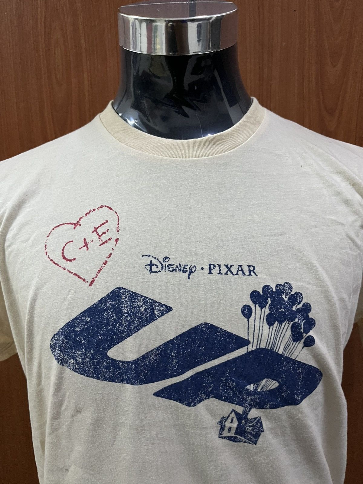 Disney Uniqlo x Disney Tee Size US M / EU 48-50 / 2 - 2 Thumbnail