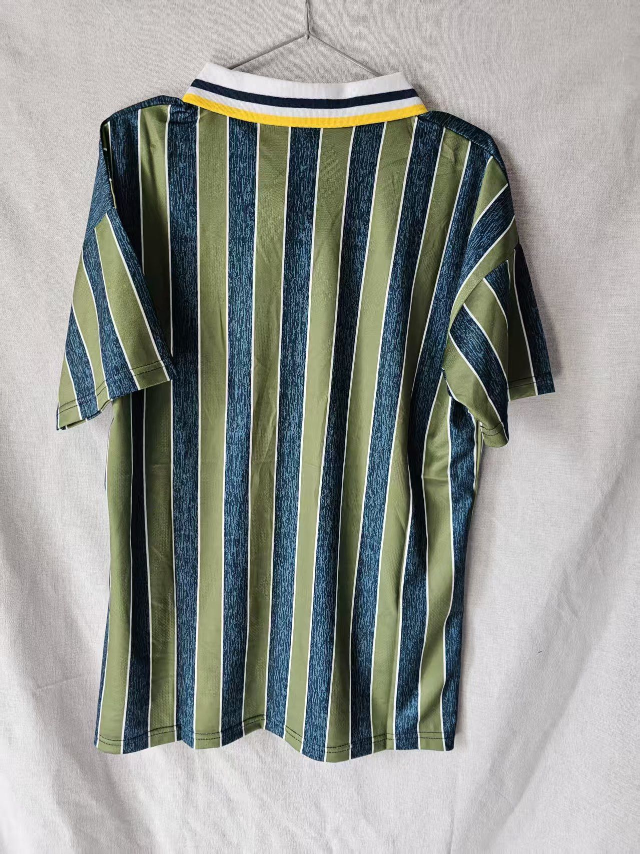 Other Vintage Inter Milan Jersey Green Size US XL / EU 56 / 4 - 4 Thumbnail