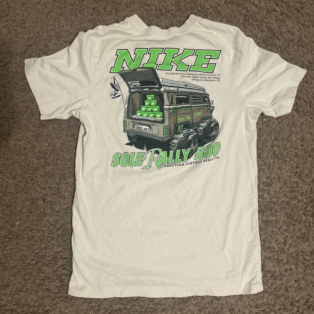 Nike Nike cream graphic tee Size US S / EU 44-46 / 1 - 1 Thumbnail