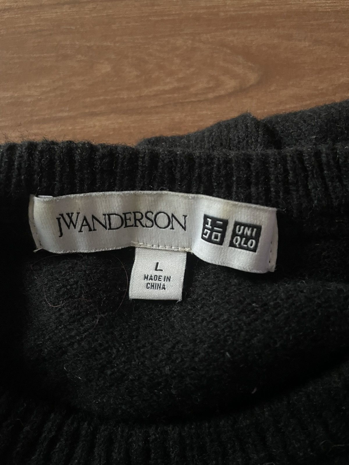 JW Anderson × Uniqlo × Vintage J.W.Anderson X Uniqlo Sweatshirt Size L / US 10 / IT 46 - 3 Thumbnail