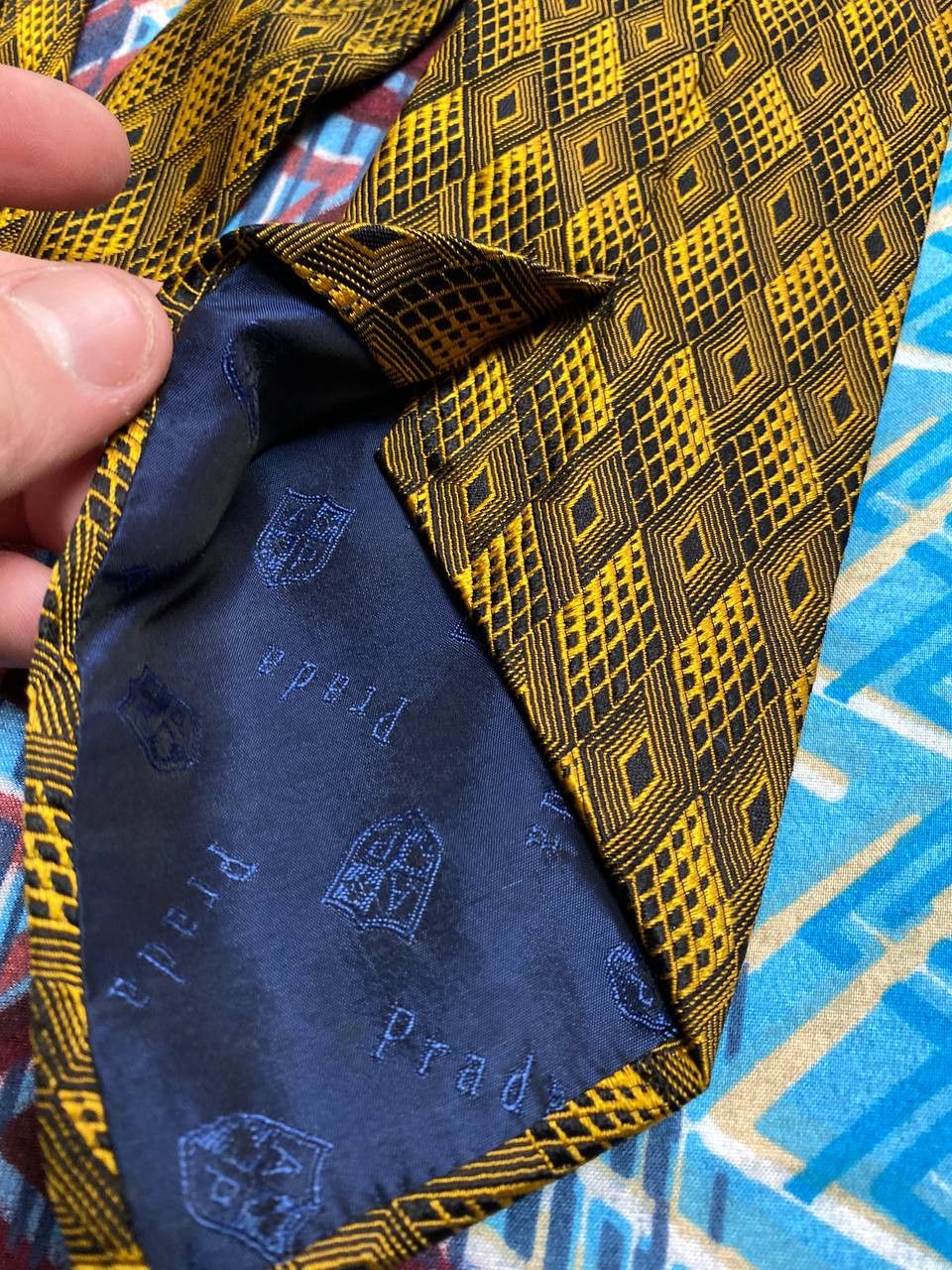 Prada PRADA MILANO ITALY NECKTIE GEOMETRIC DESIGN COLOUR Size ONE SIZE - 7 Thumbnail