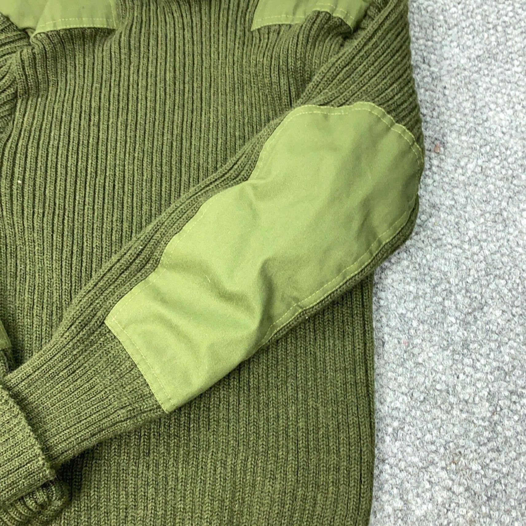 Commando VINTAGE Jack Young Wool Sweater Mens Size 42 Green Military Mock Neck Pullover Size US XL / EU 56 / 4 - 4 Thumbnail