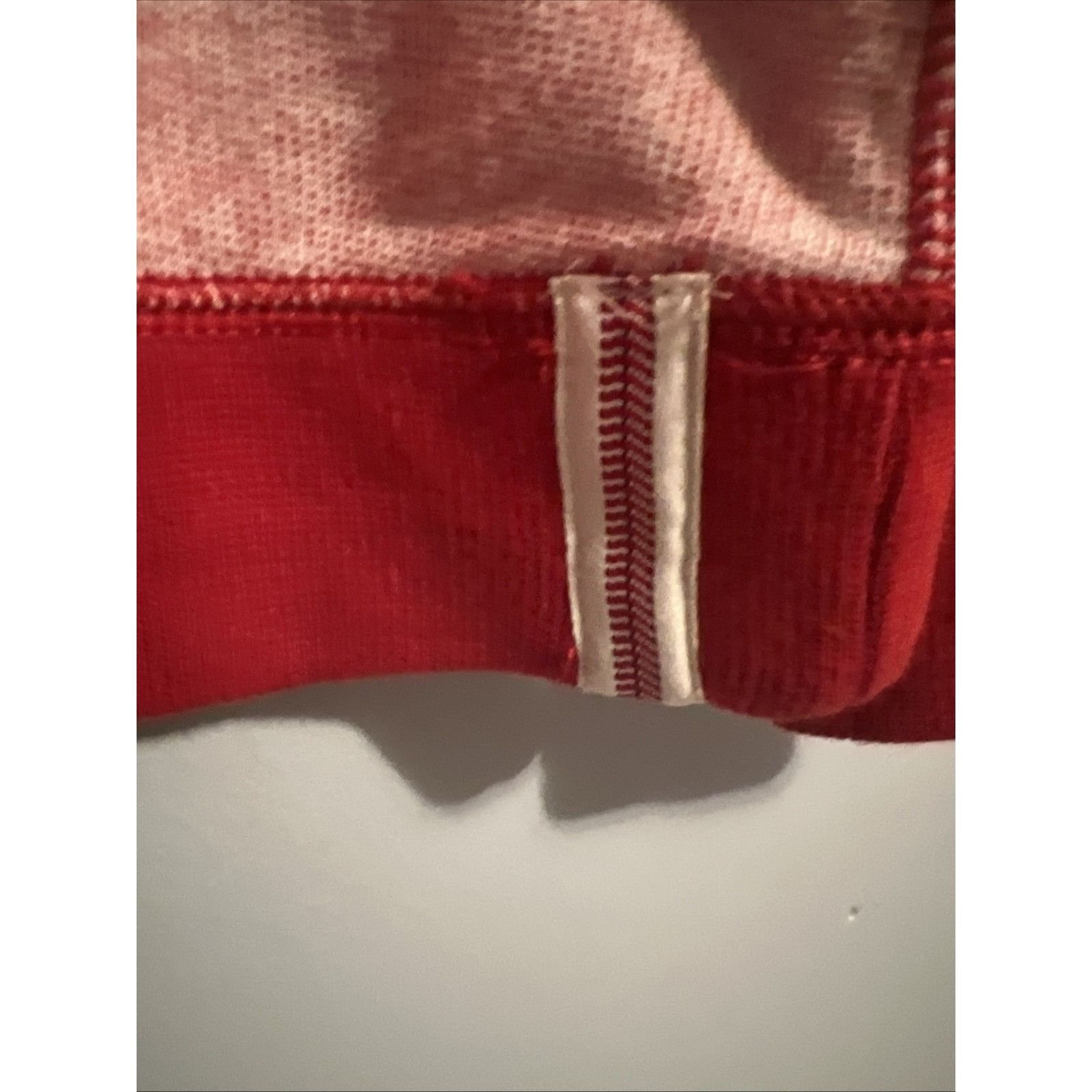 Tommy Bahama Tommy Bahama Baseball STL CARDINALS Long Sleeve Red T. Size Size US L / EU 52-54 / 3 - 5 Thumbnail