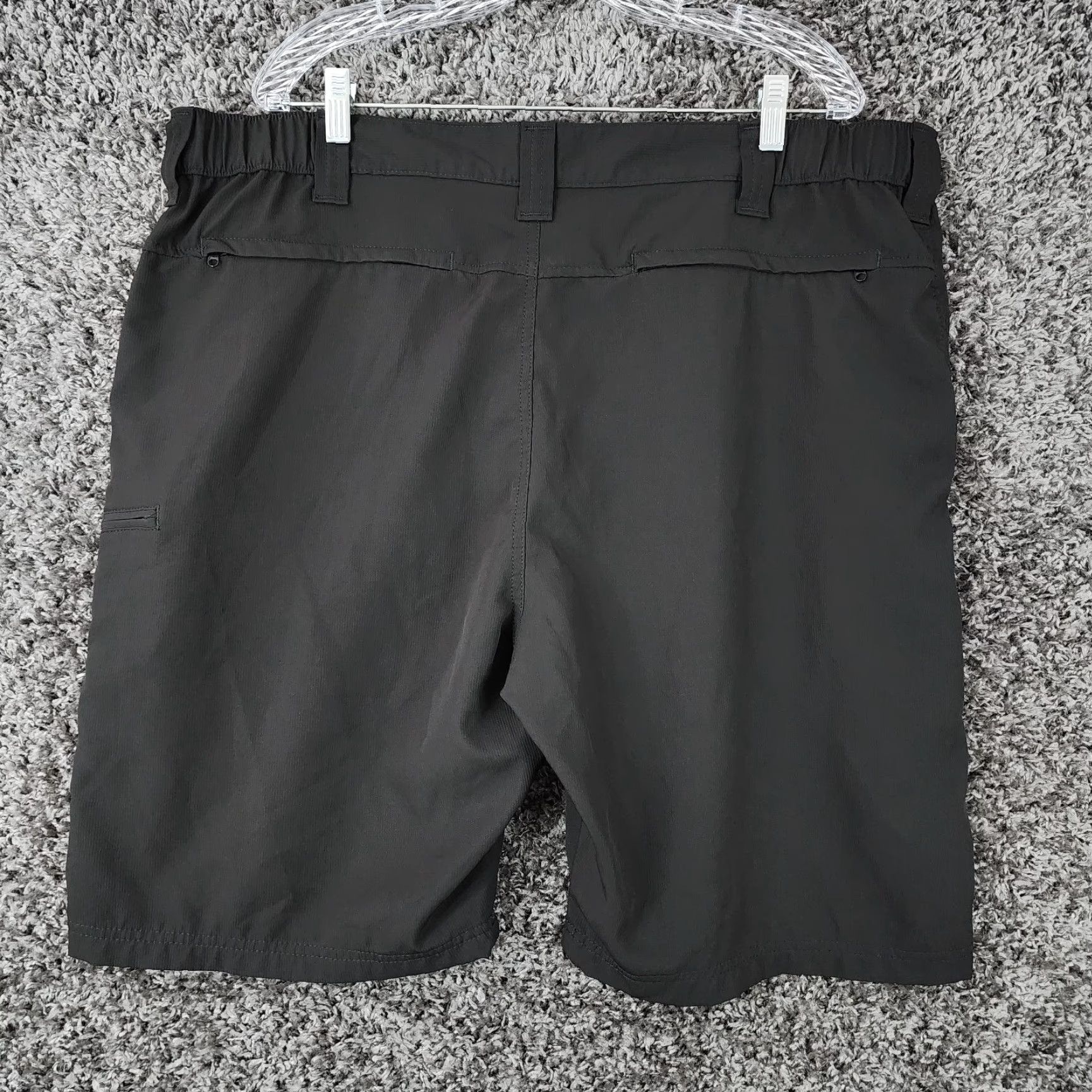 Wrangler Wrangler Authentics Mens Black Chino Shorts 100% Polyester Elastic Waist Size 42 Size US 42 / EU 58 - 4 Thumbnail