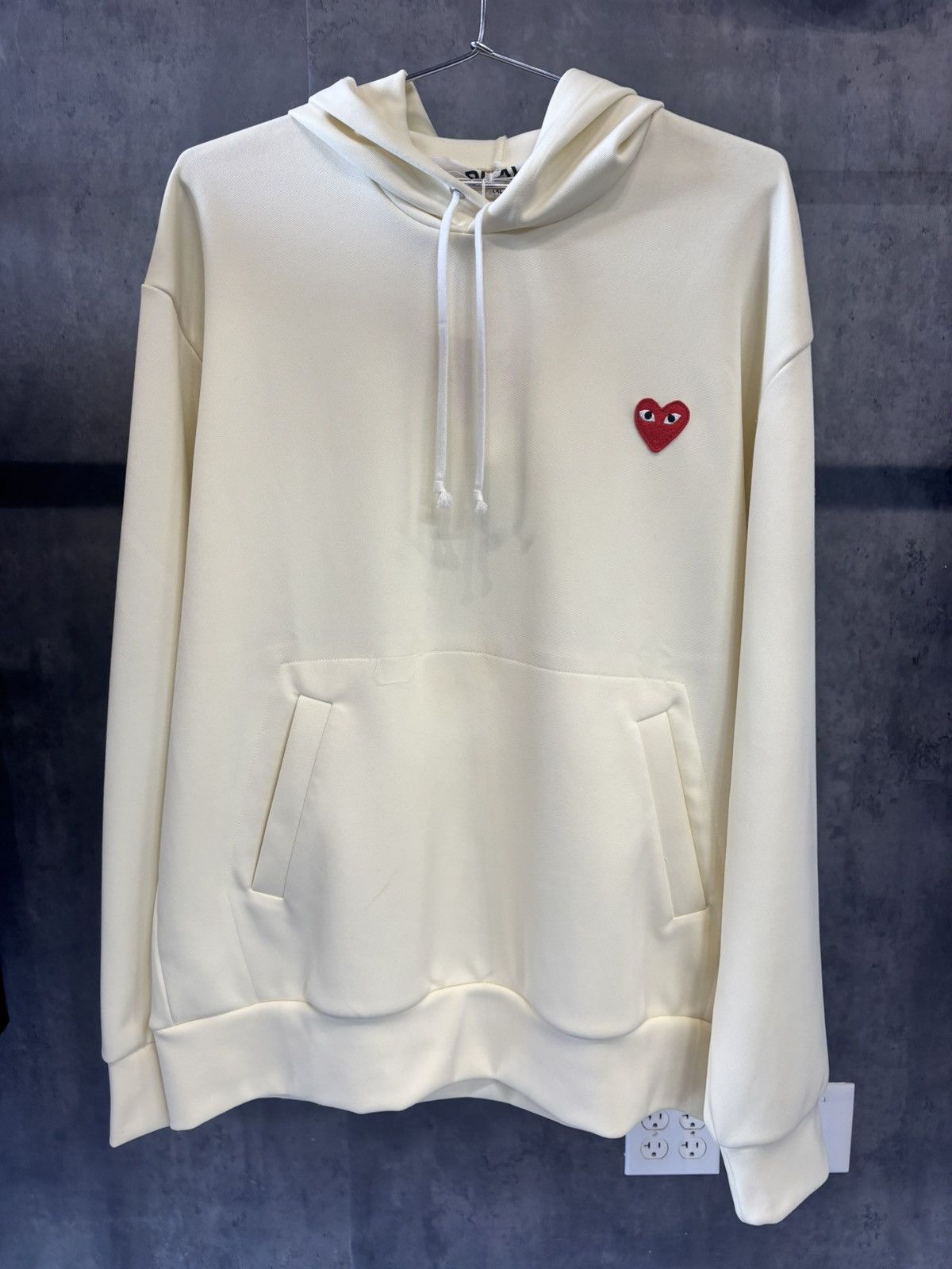 Comme des Garcons COMME DES GARÇONS HOODIE IVORY SIZE XXL Size US XXL / EU 58 / 5 - 1 Thumbnail