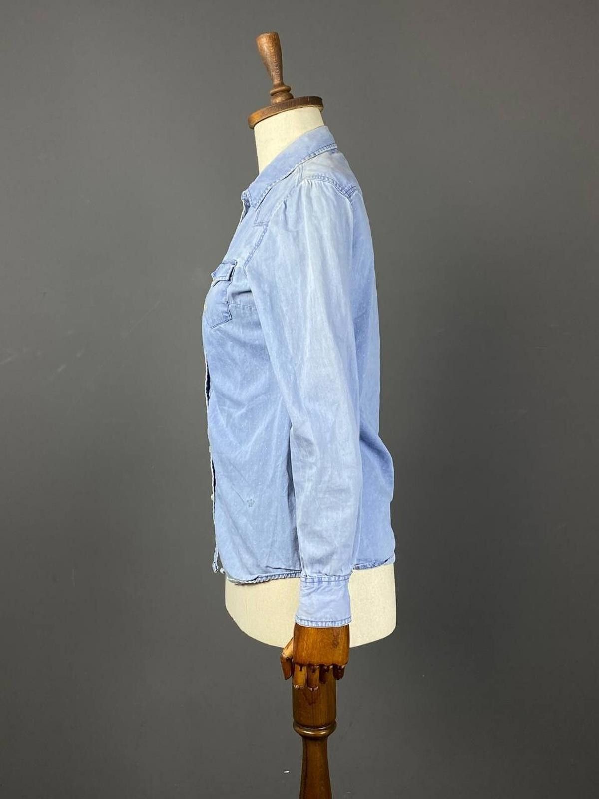 Designer Emily Van Den Bergh Blue Denim Blouse Shirt Size 36 / S Size S / US 4 / IT 40 - 5 Thumbnail