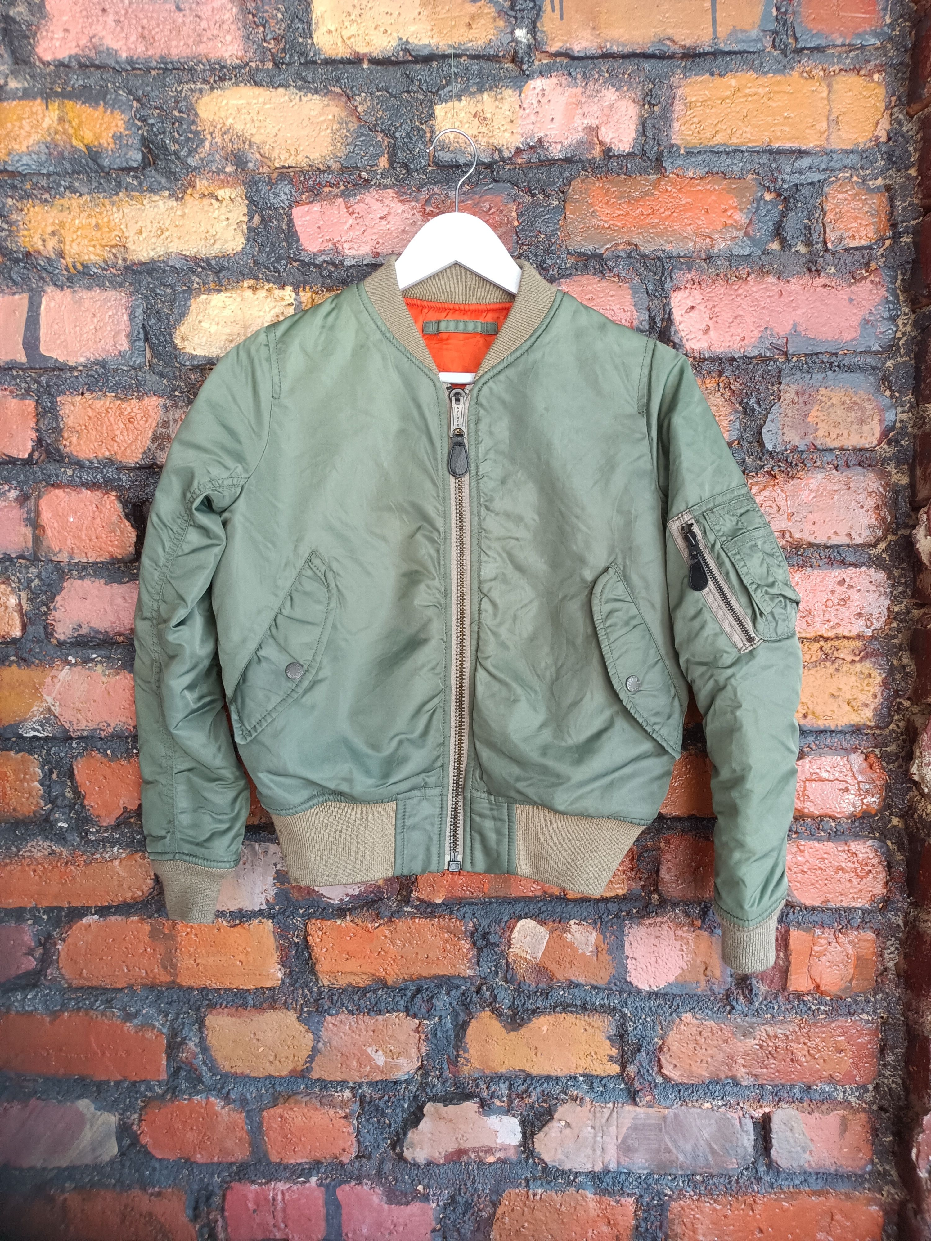 Vintage Avirex Woman MA-1 Flying Usaf Bomber Jacket | Grailed