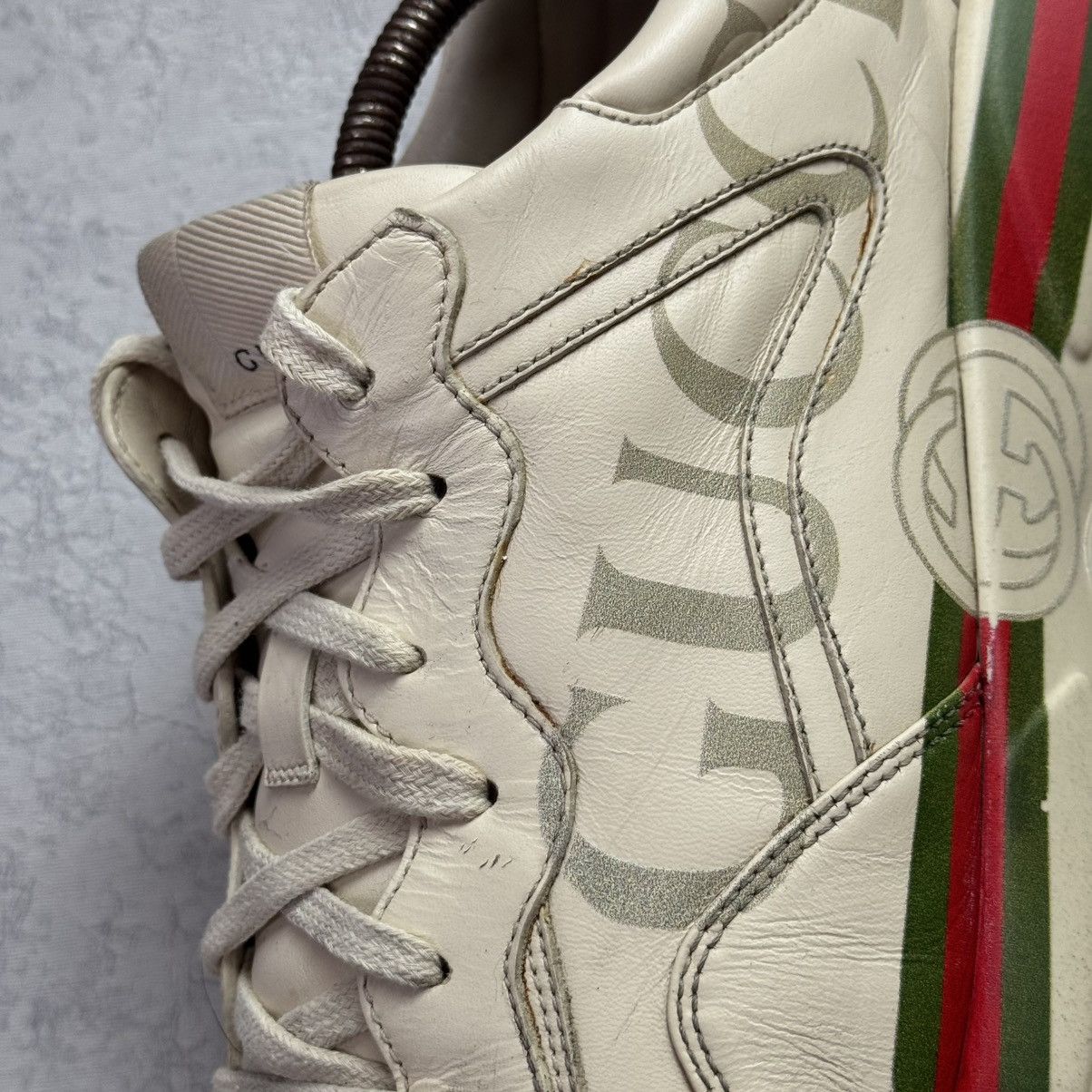 Gucci Gucci Rhyton Logo Leather Sneaker Size 12.5 Size US 12.5 / EU 45-46 - 16 Thumbnail