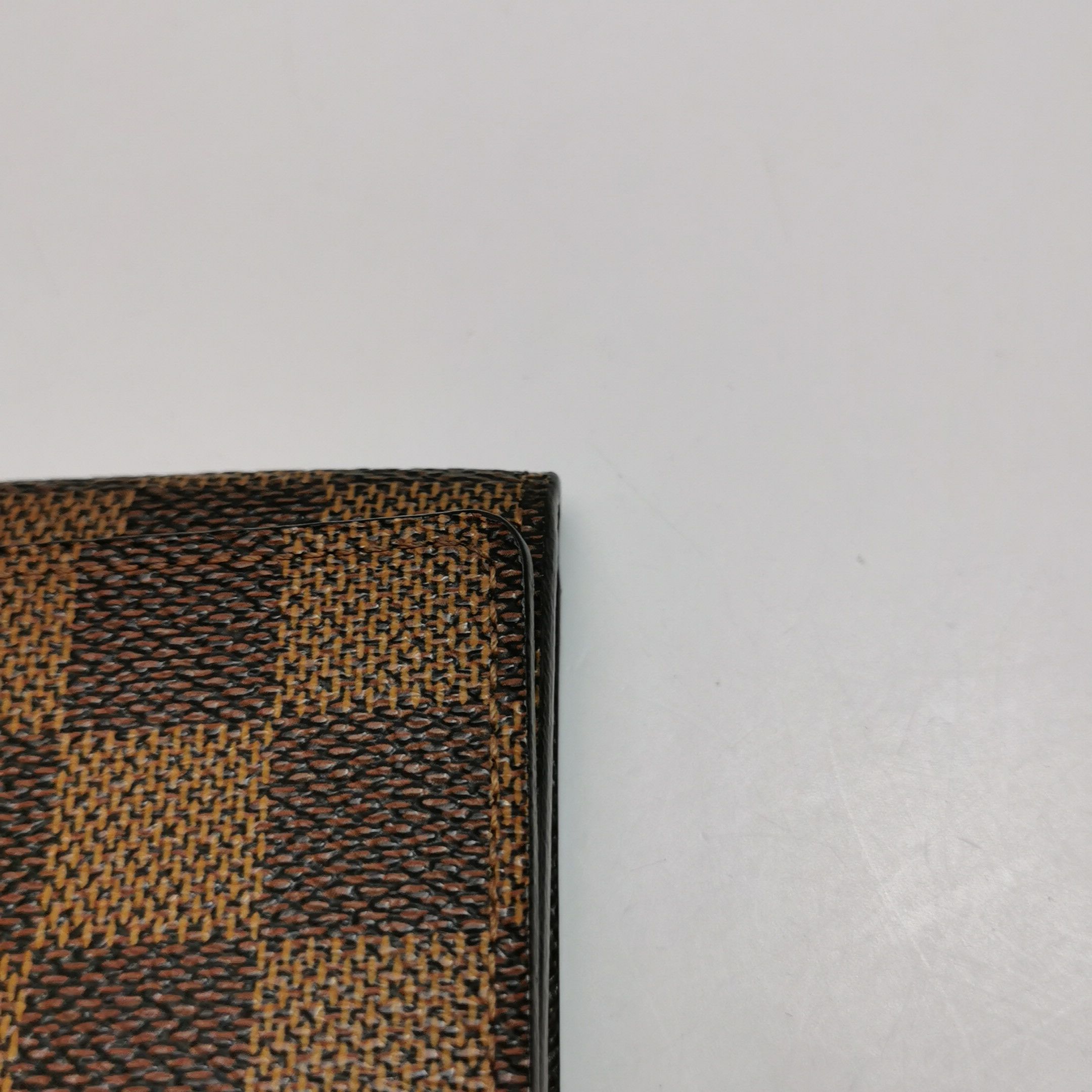 Louis Vuitton Louis Vuitton (LV) Damier series leather checkerboard walle Size ONE SIZE - 8 Thumbnail