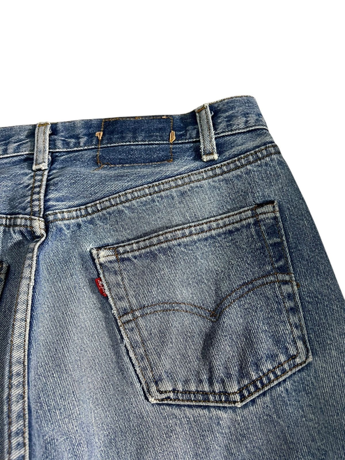 Levi's 80’s Levi’s 501 Light Wash Jean USA Size US 30 / EU 46 - 12 Thumbnail