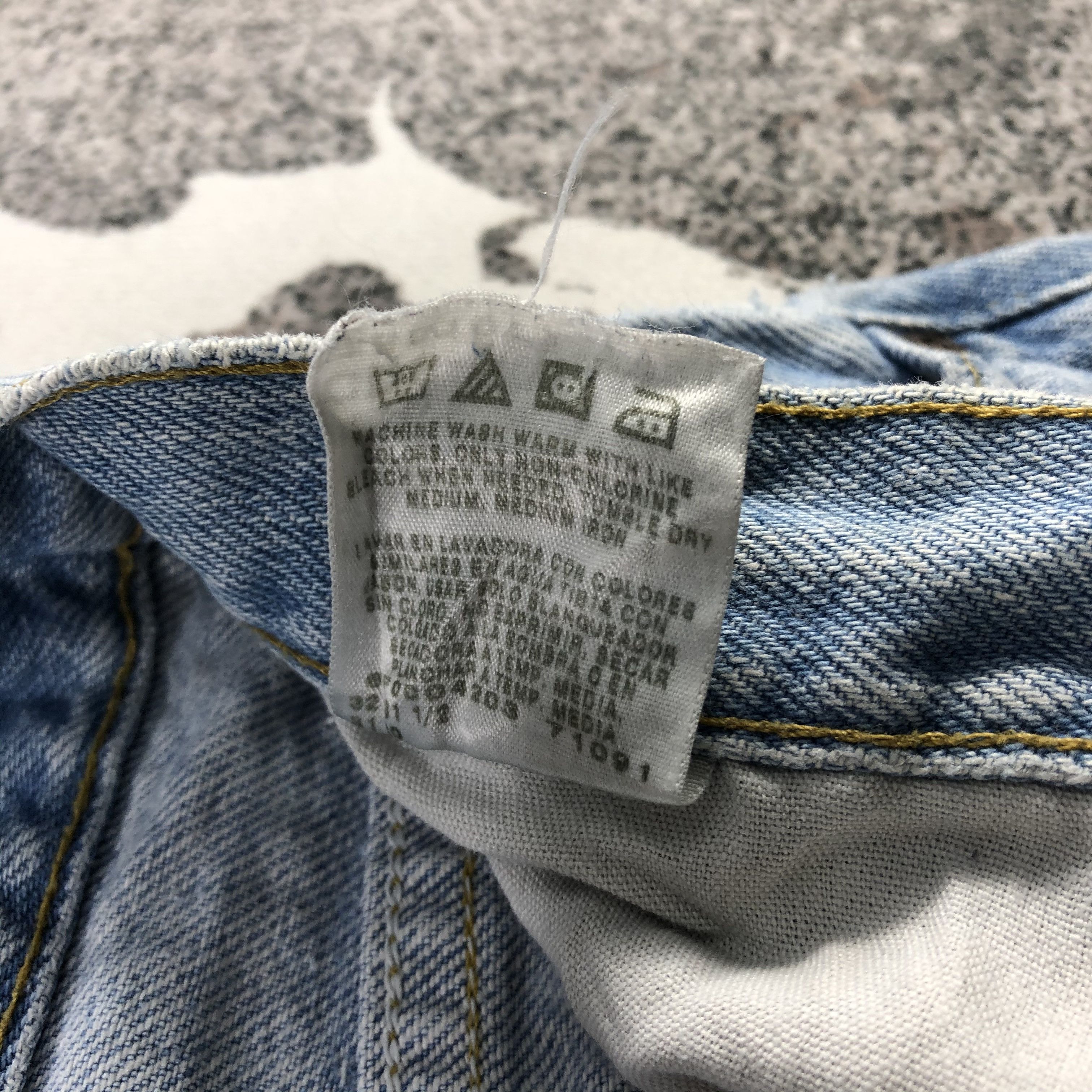 Lee Vintage Lee Jeans Medium Wash Denim KJ1119 Size US 31 - 11 Thumbnail